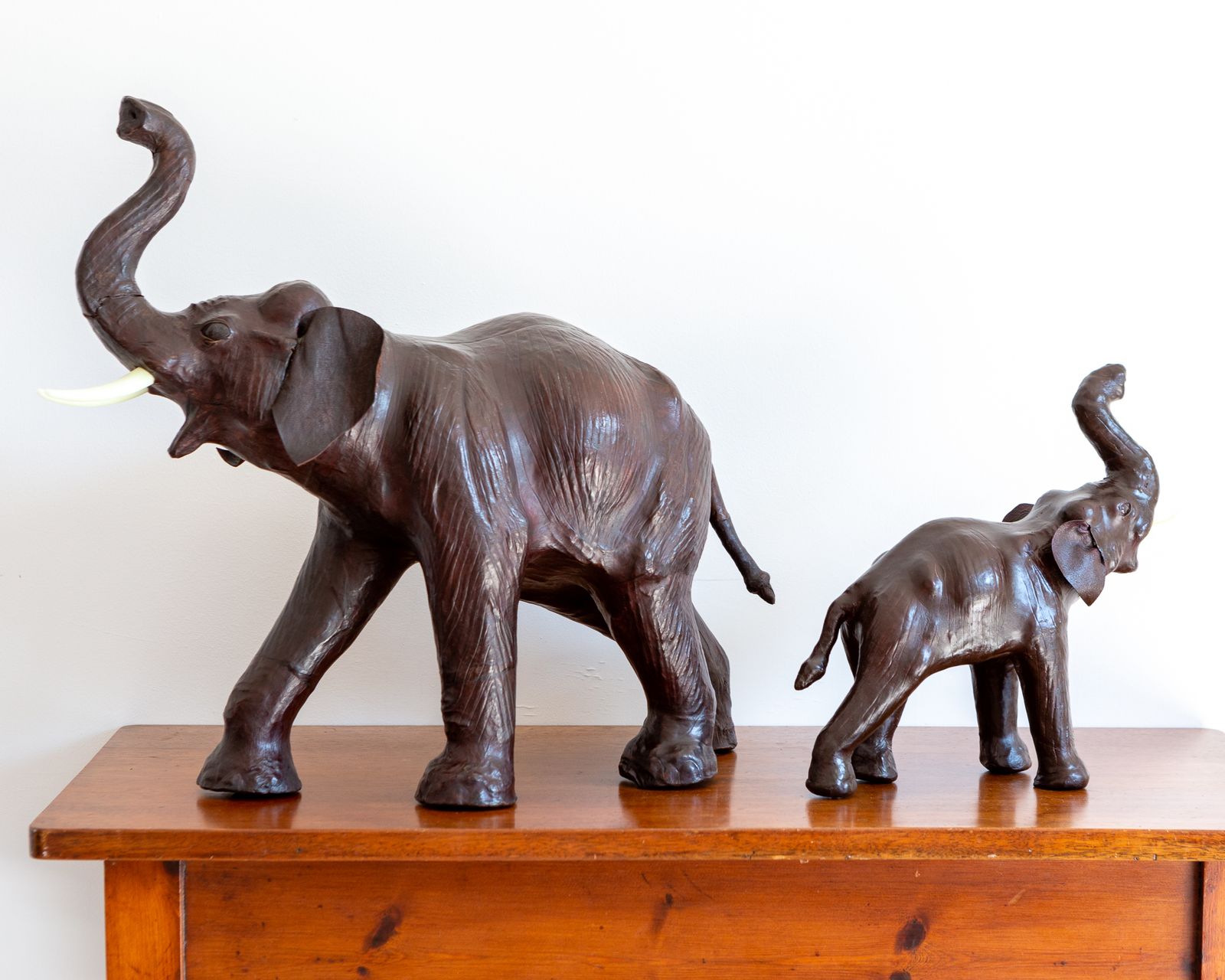 Pair Of Vintage Mother And Baby Leather Elephant Statues Figurines Liberty Mcm photo 550.0