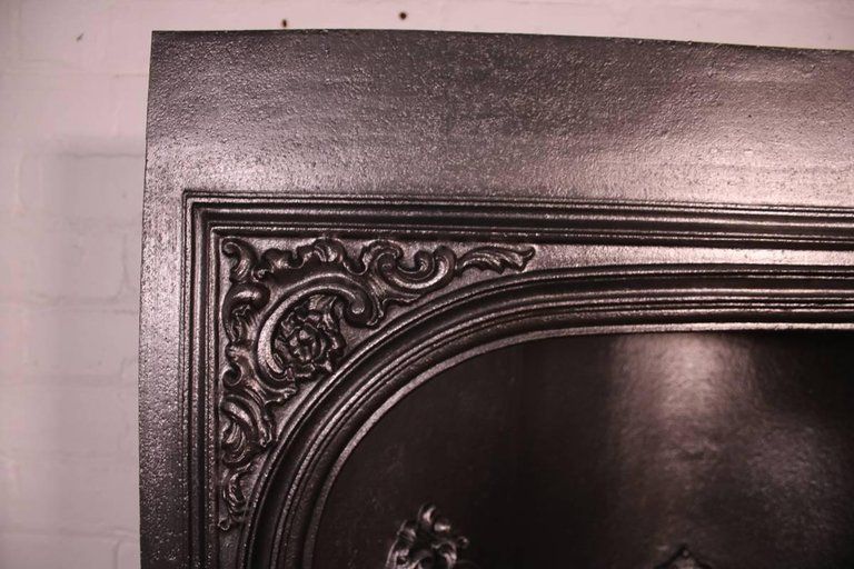 Early 19th Century Cast Iron Register Grate photo vinterior