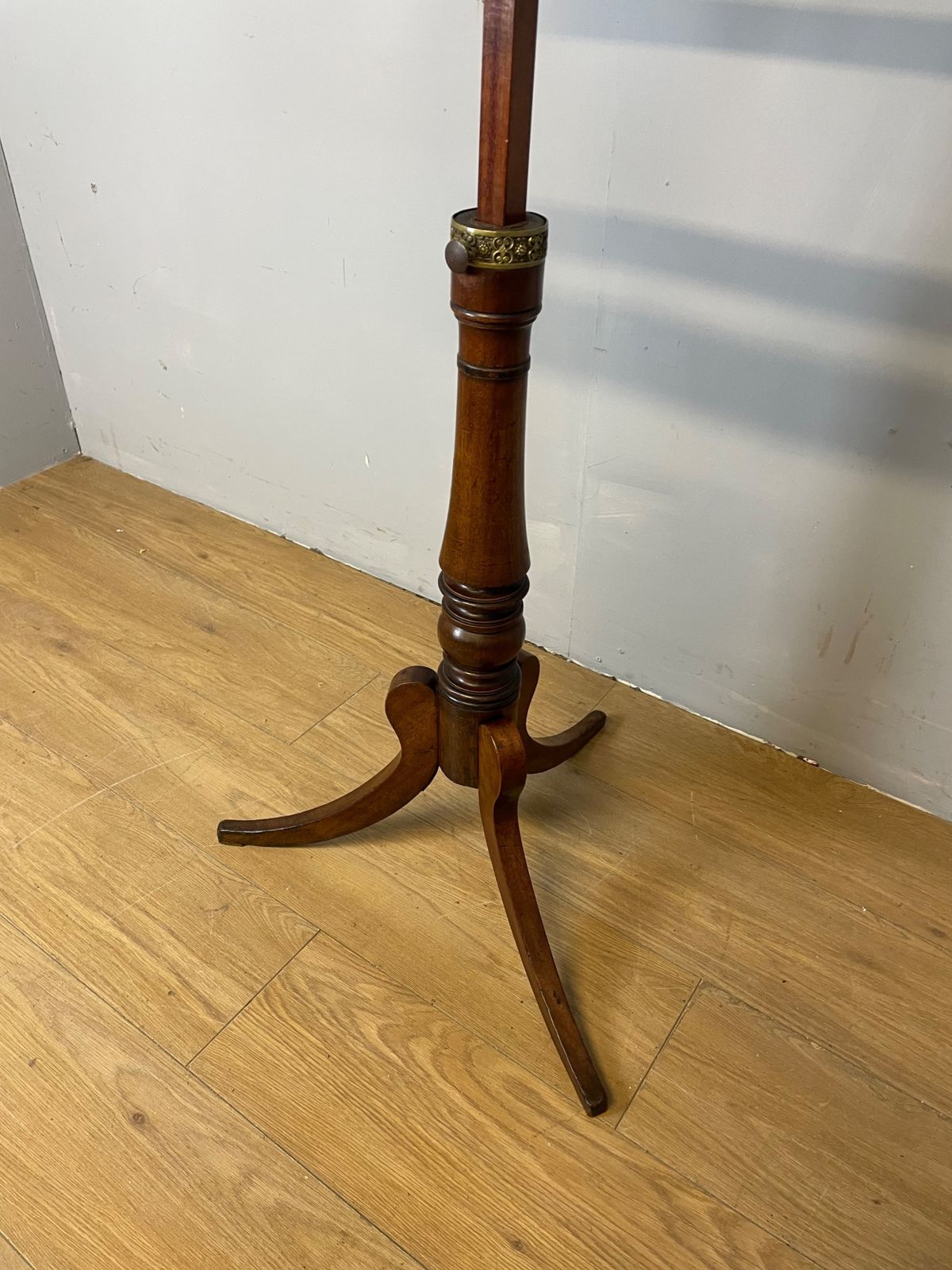 C19th Mahogany Duet Stand On Tripod Base photo for sale