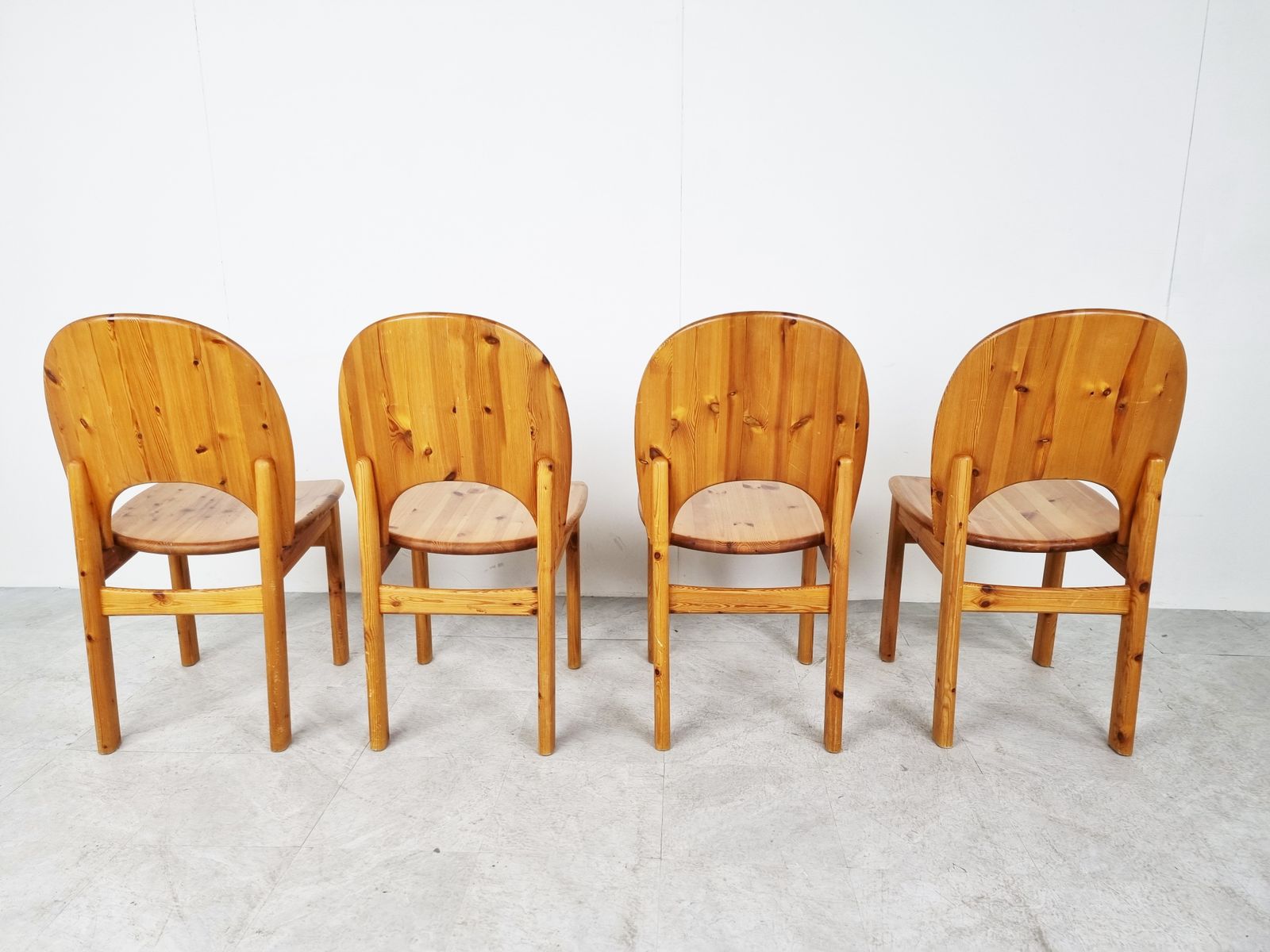 photo furniture Rainer Daumiller Pine Wood Dining Chairs For Hirtshals Savvaerk   Set Of 4   1980s