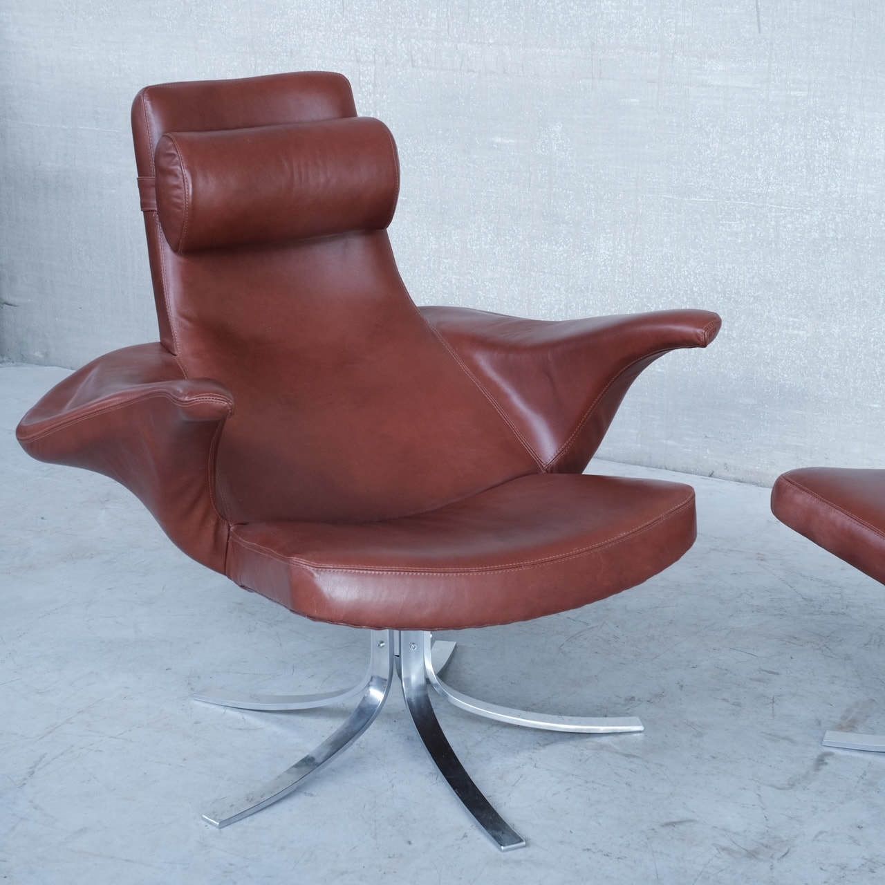 Danish Leather Mid Century Armchair By Gösta Berg By Fritz Hansen photo for sale