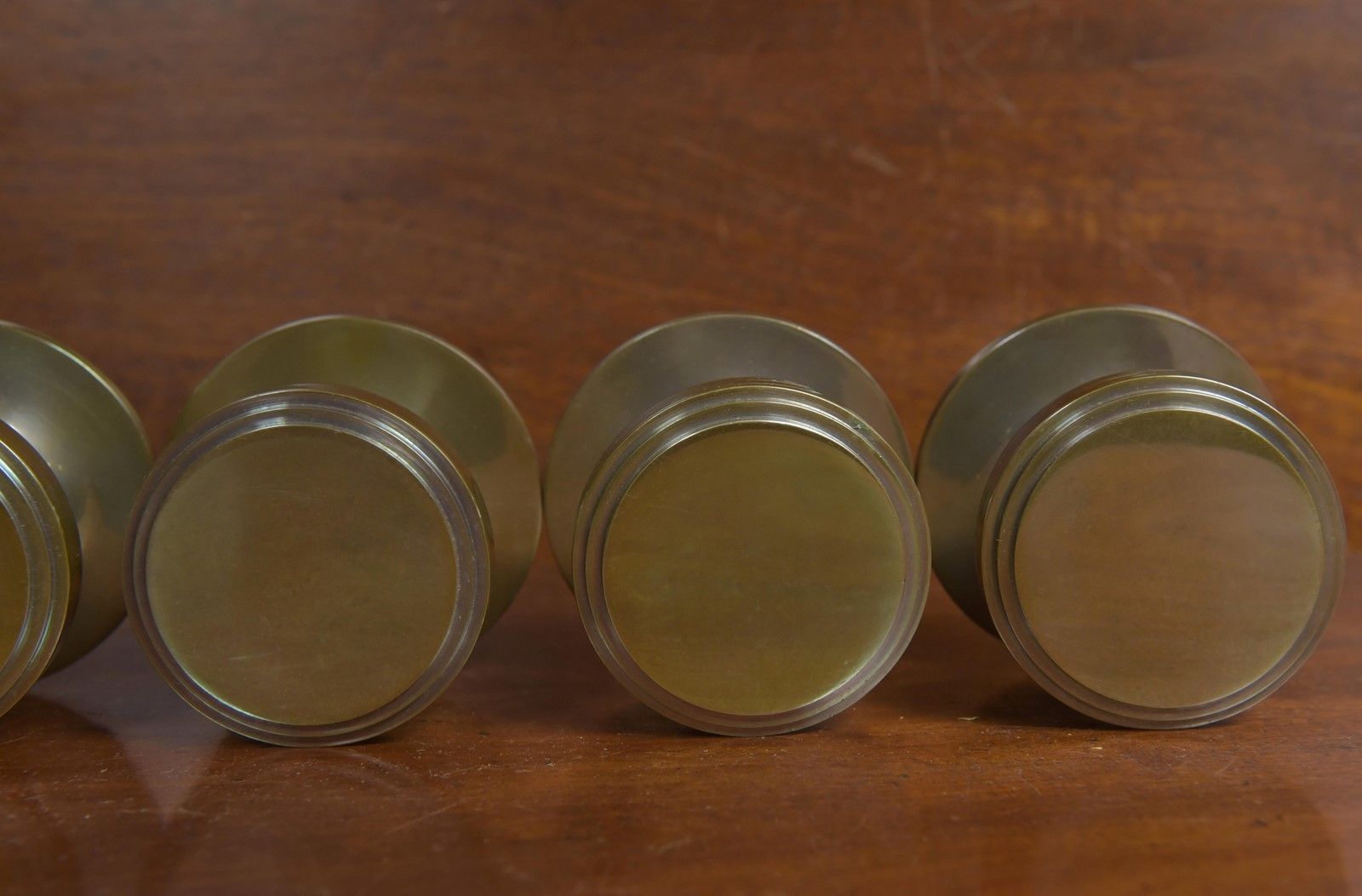 photo furniture Cast Bronze Centre Door Knobs X4