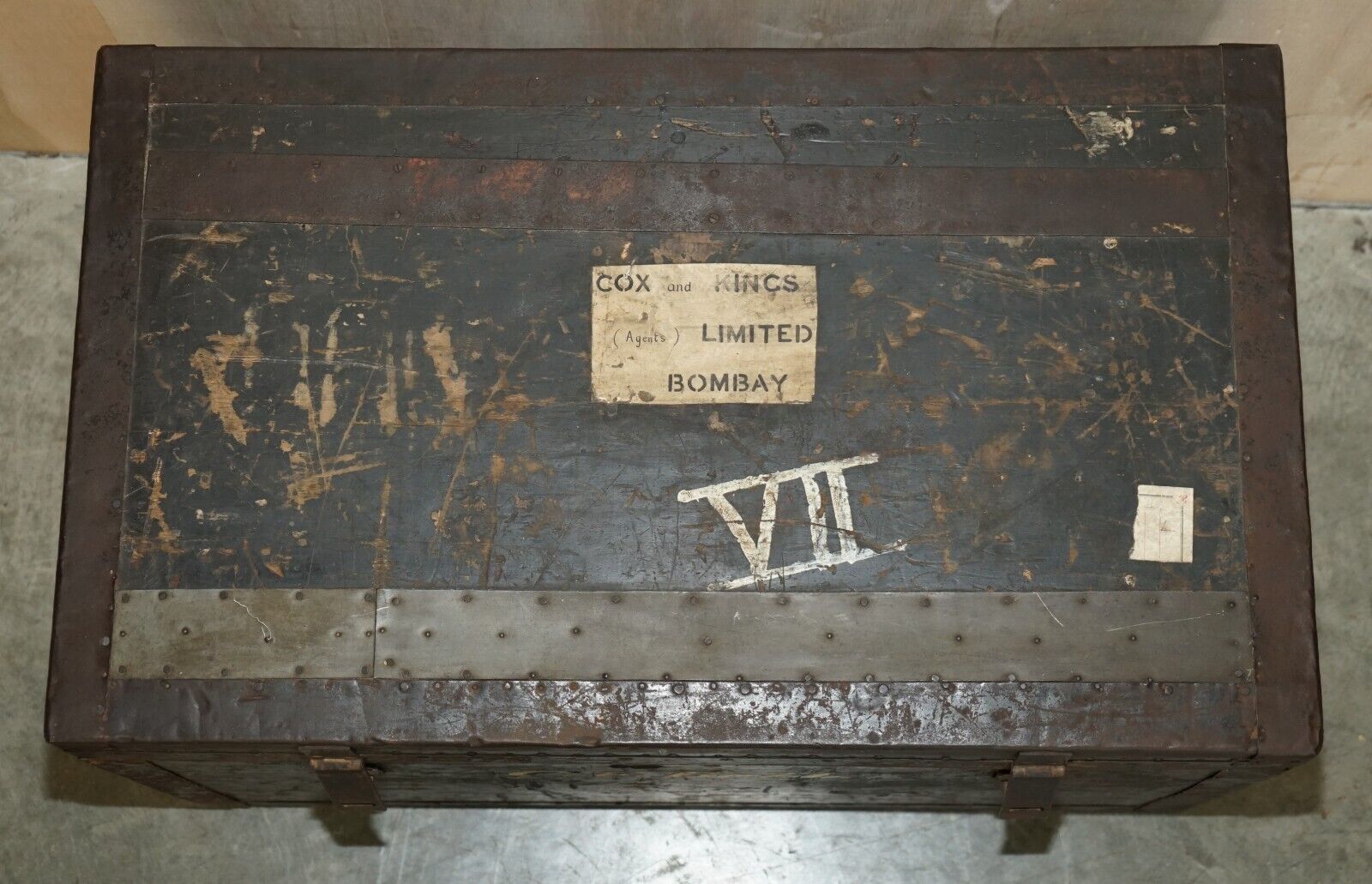 Original Antique Fully Stamped Army & Navy Cls Steamer Campaign Trunk Zinc Lined photo Home Decor