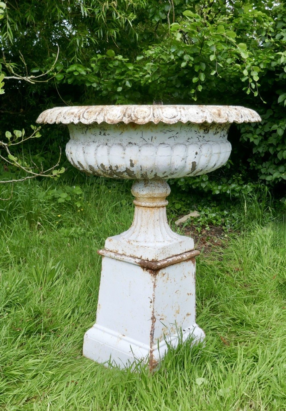 Pair Of Very Large Victorian Cast Iron Garden Urns, Garden Planters photo furniture