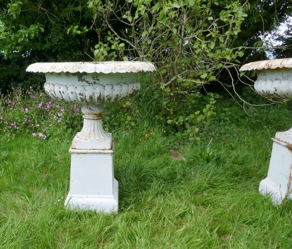 Pair Of Very Large Victorian Cast Iron Garden Urns, Garden Planters photo vintage