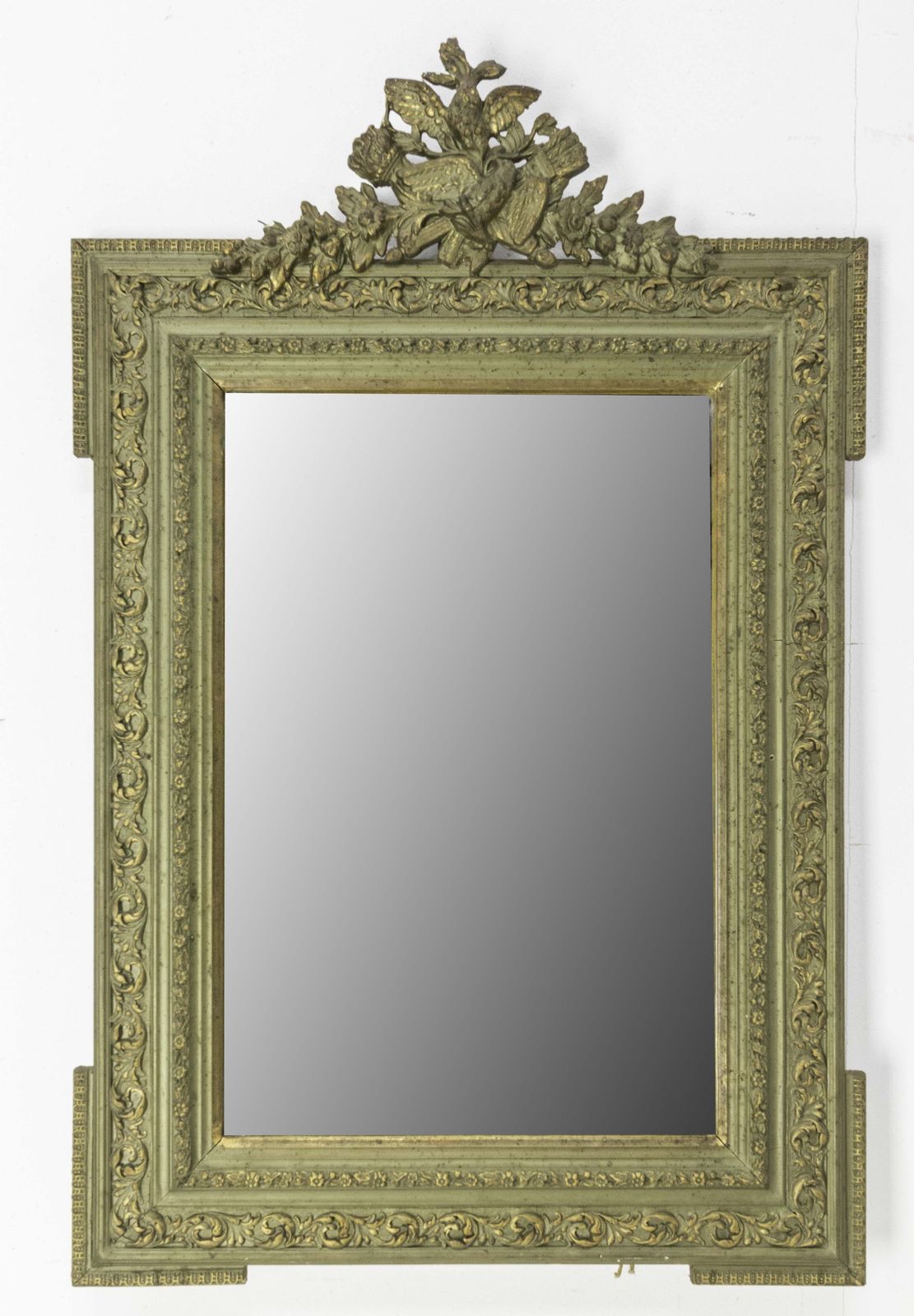 Miroir français en stuc à patine bronze, décors végétaux, Napoléon III, vers 1890 photo furniture