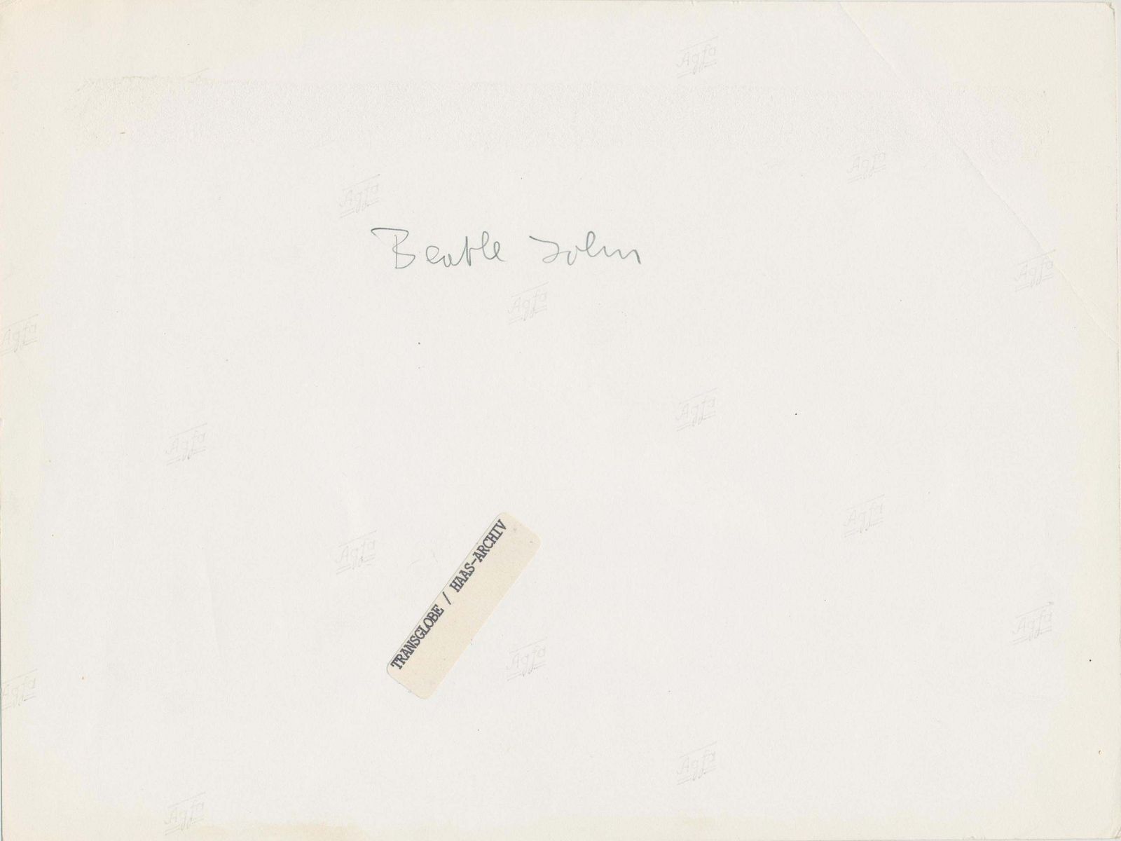 John Lennon, Guitar, Black And White Photography, 1970s, 18,9 X 25,1 Cm photo Art
