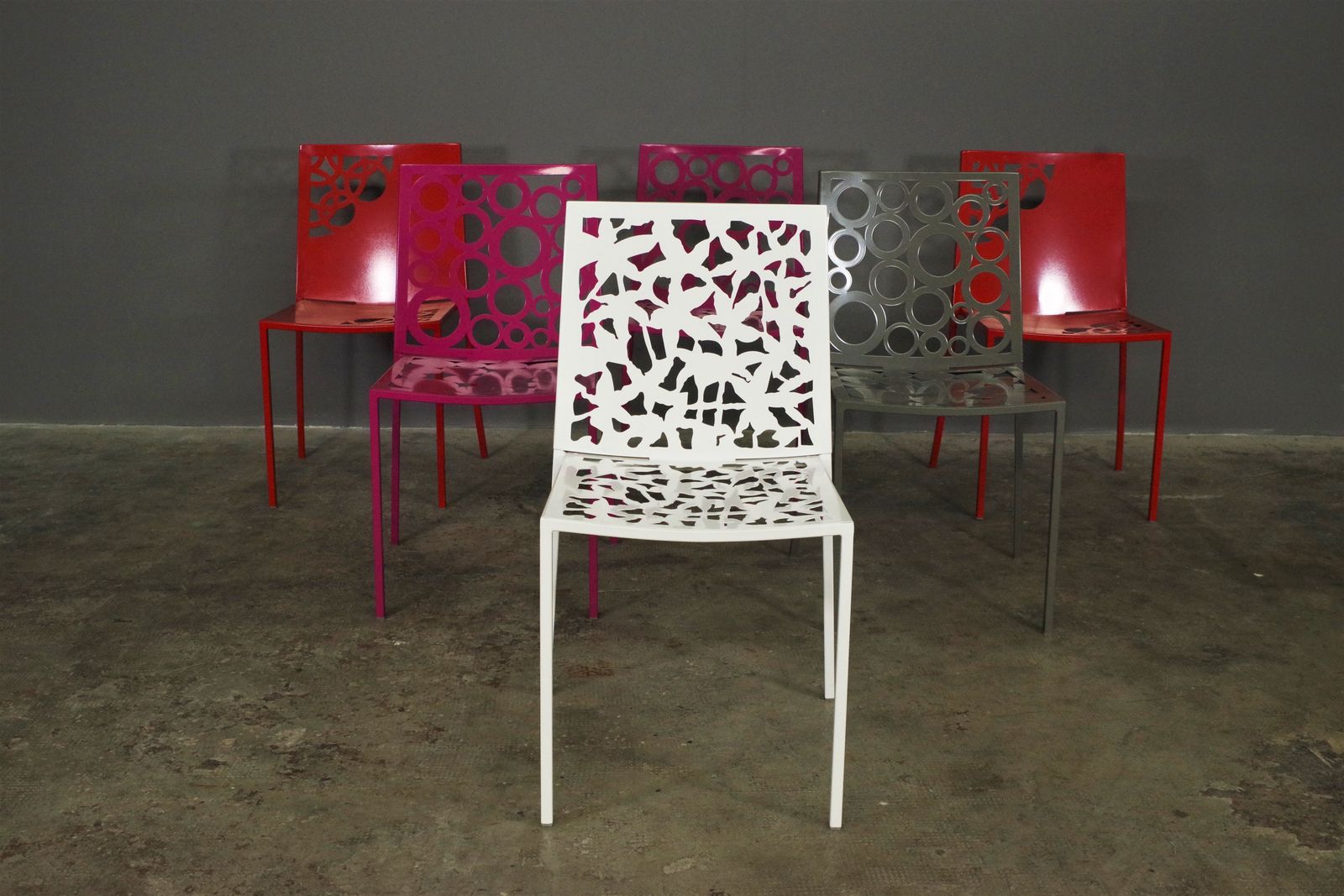 Set Of Six Papeete Iron Chairs photo vinterior