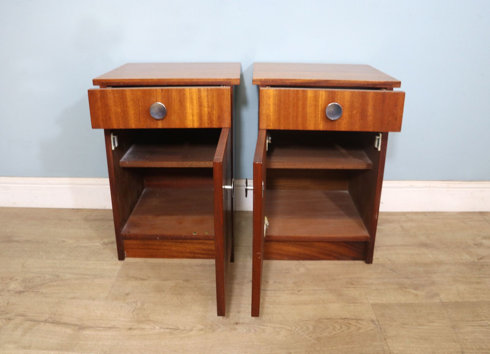 A Lovely Pair Of Retro Teak Veneered Bedside Cabinets. photo vinterior