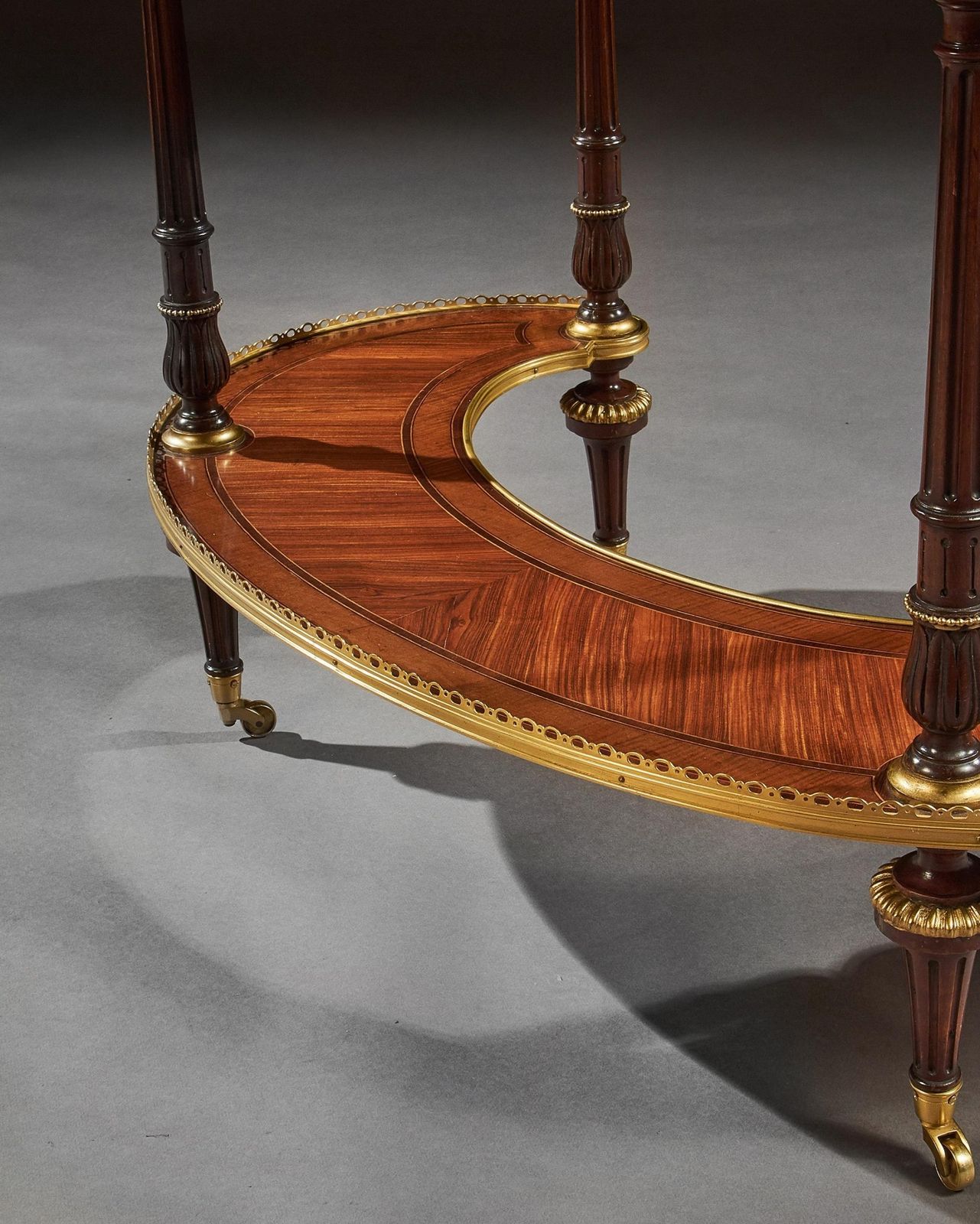 Fine 19th Century Gillows Parquetry And Gilt Bronze Kidney Shaped Table photo vintage