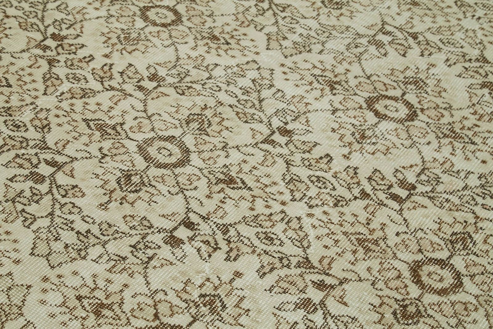 Beige Turkish Vintage Area Rug 281 Cm X 187 Cm photo 964.0