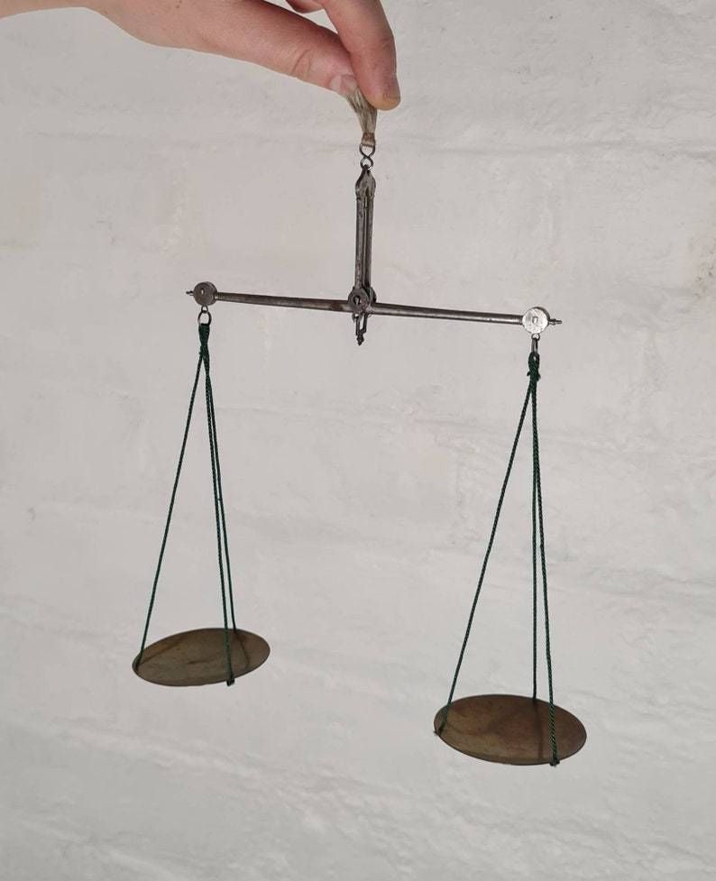 Antique Brass Sovereign Scales With Robinson Family Crest Apothecary  Jeweller's Scales photo buy