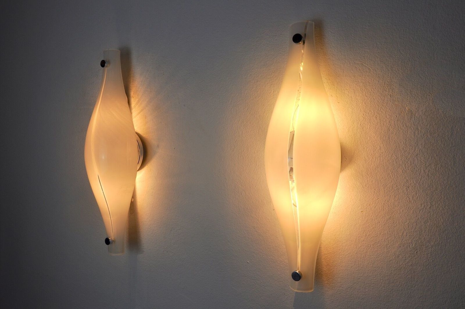 Pair Of Cat's Eye Sconces By Murano Mazzega Blown Glass Italy 1960 photo Lighting
