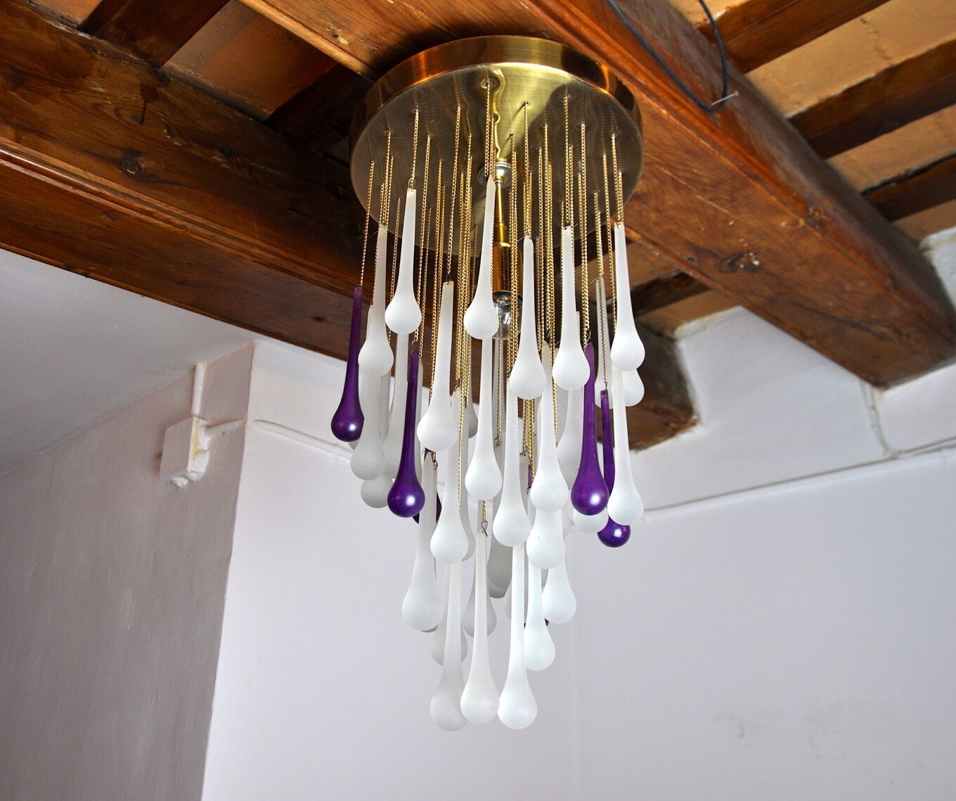 Cascading Ceiling Lamp By Venini Murano Crystals Two Tone Purple And White Italy 1960 photo Lighting