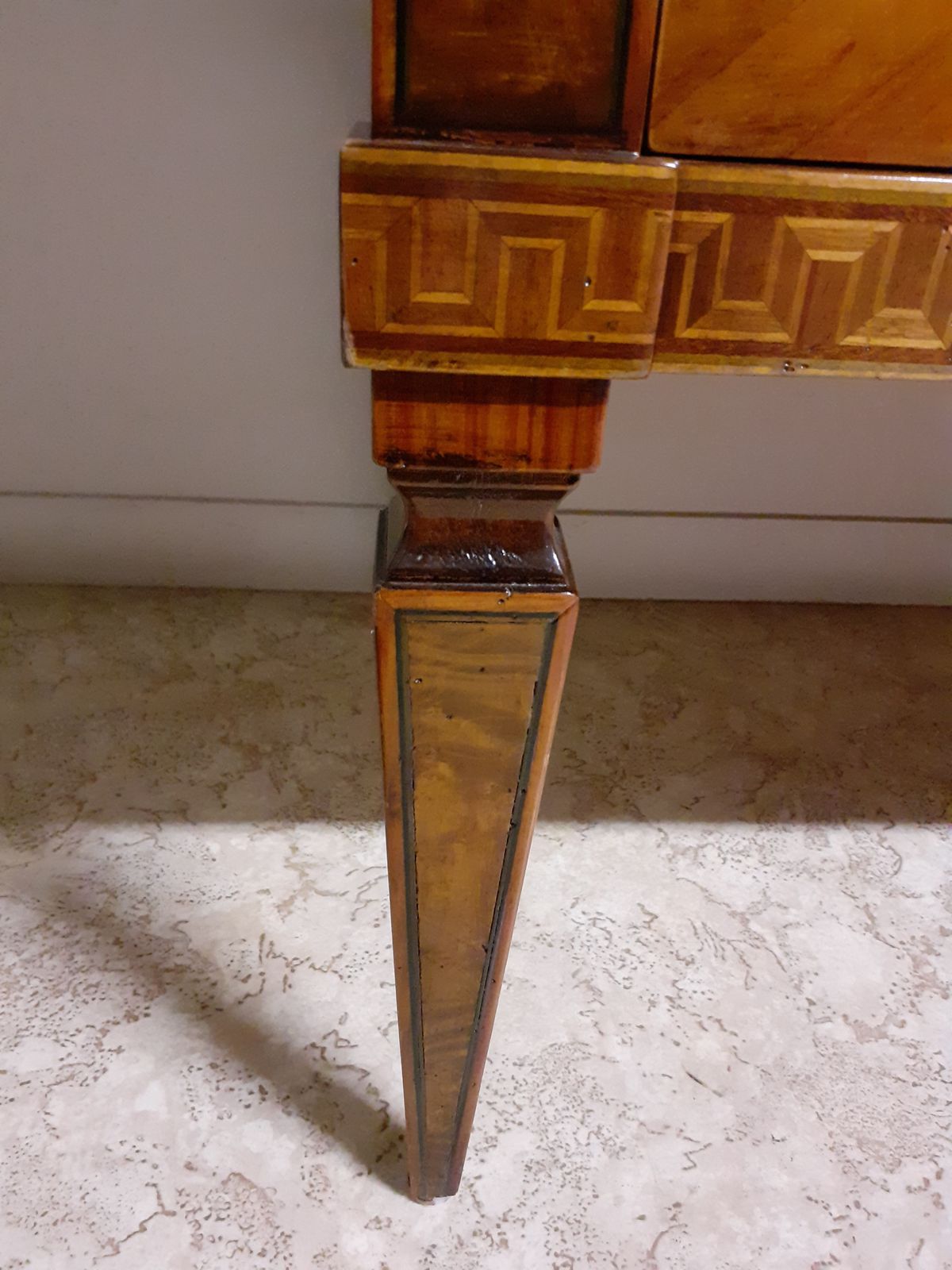 Precious Chest Of Drawers Inlaid  Style "Maggiolino" photo buy