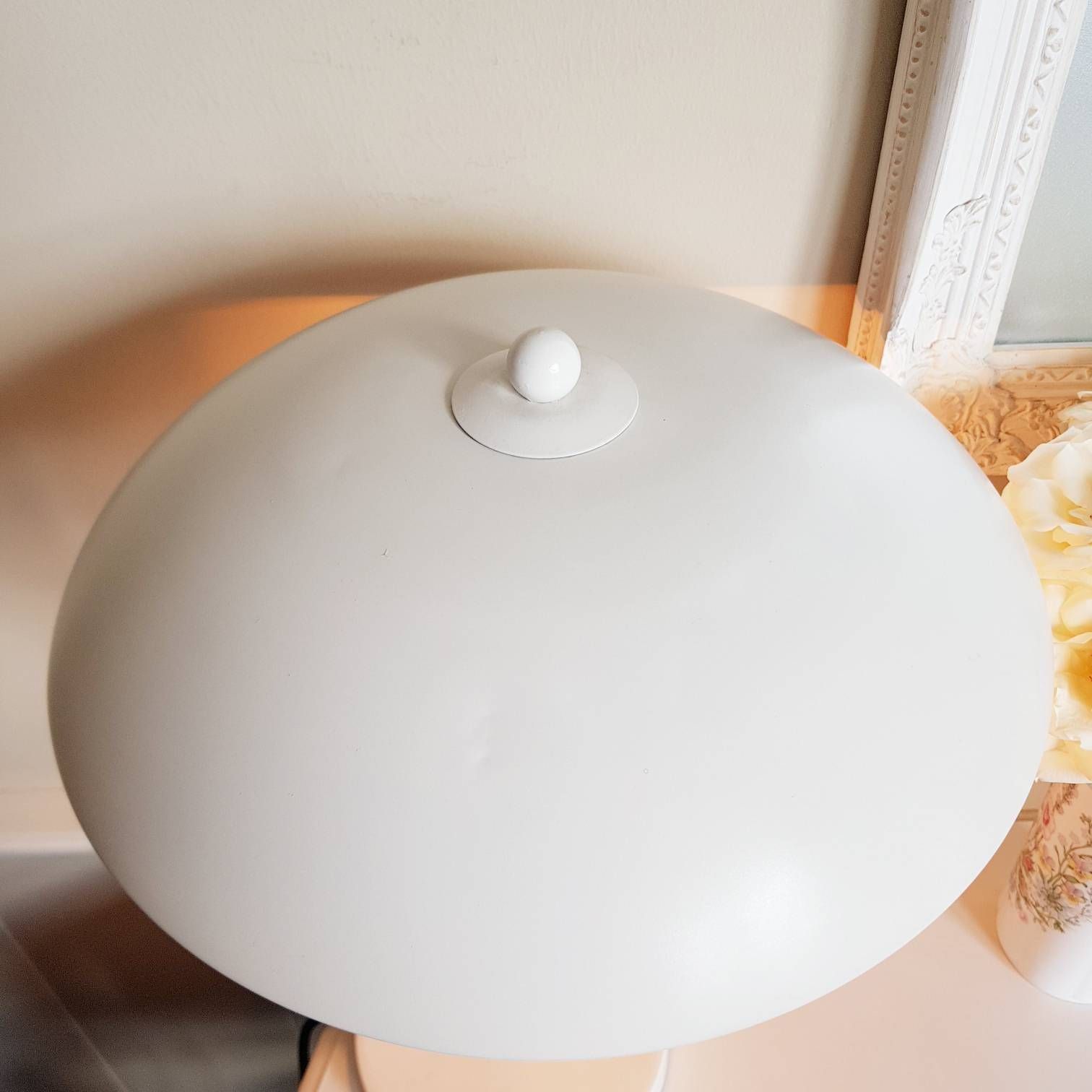 Industrial White Table Lamp With Mushroom Lampshade, Desk Lamp From Sixties Seventies photo vintage