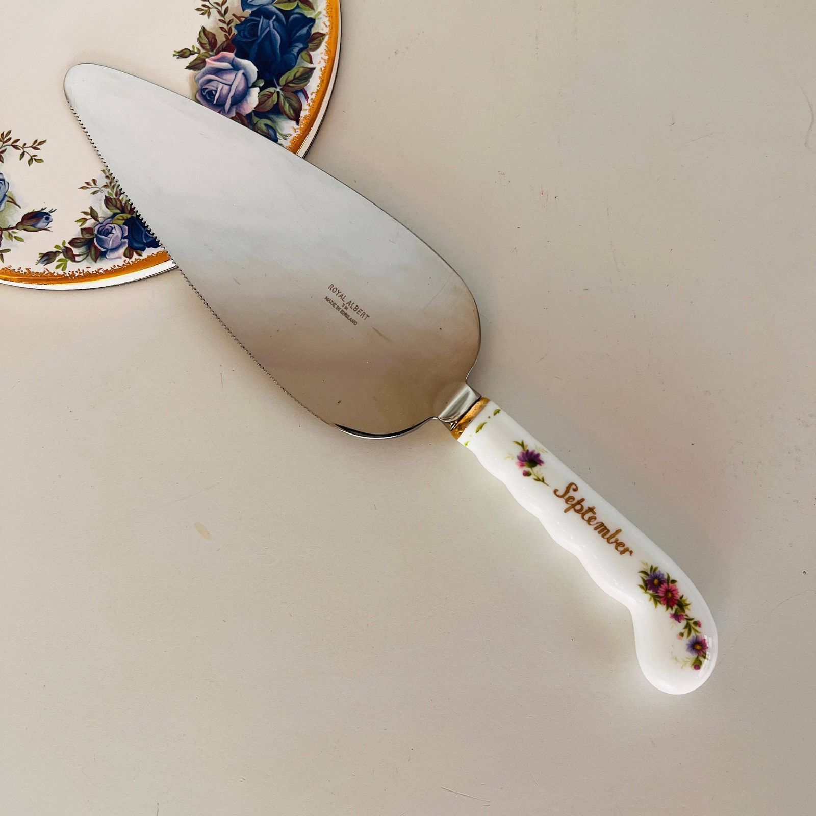 Royal Albert ‘September’ Cake/Pie Knife, Flower Of The Month, English Porcelain