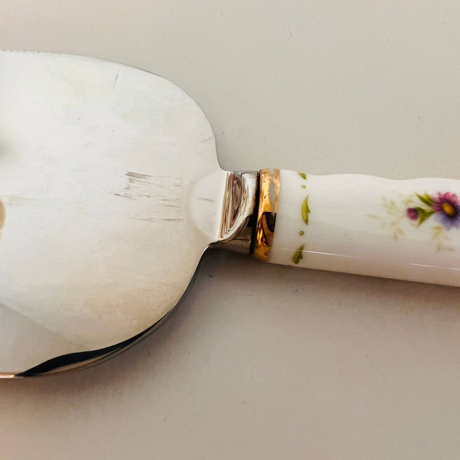 Royal Albert ‘September’ Cake/Pie Knife, Flower Of The Month, English Porcelain photo buy