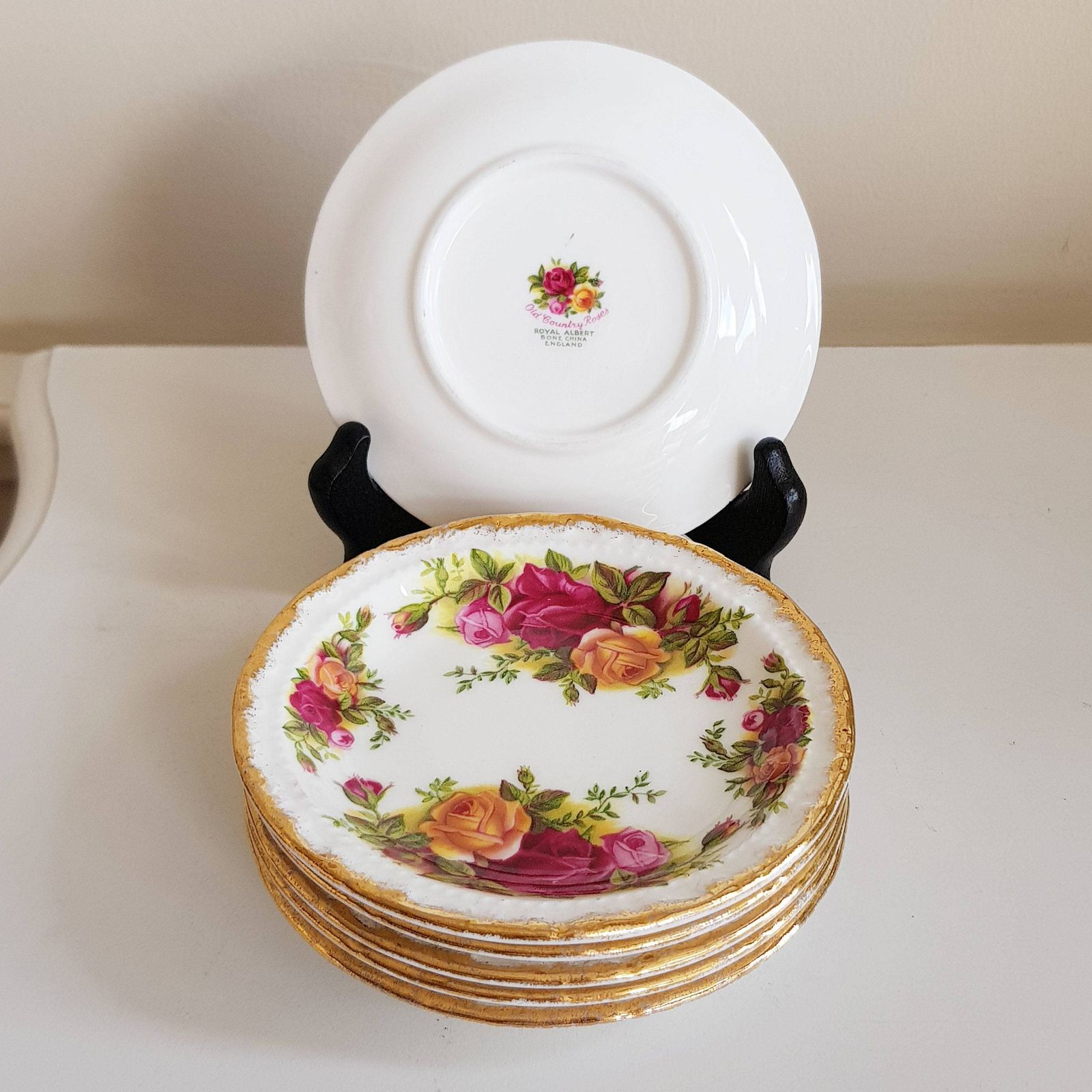 Royal Albert 'Old Country Roses' Made In England, Bonbonschaaltje / Snoepschaaltje, Klein Bordje, Leuk Cadeau Idee photo furniture