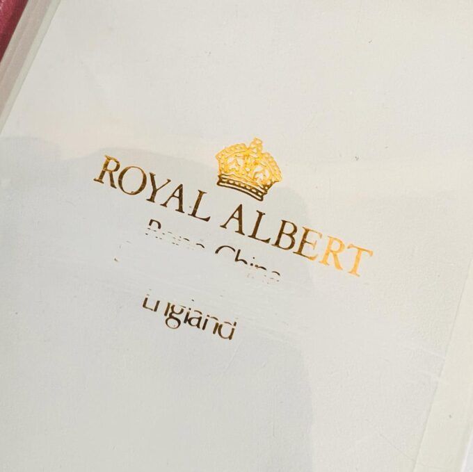 Zeldzaam! Royal Albert 'Moonlight Rose' Taartmes photo for sale