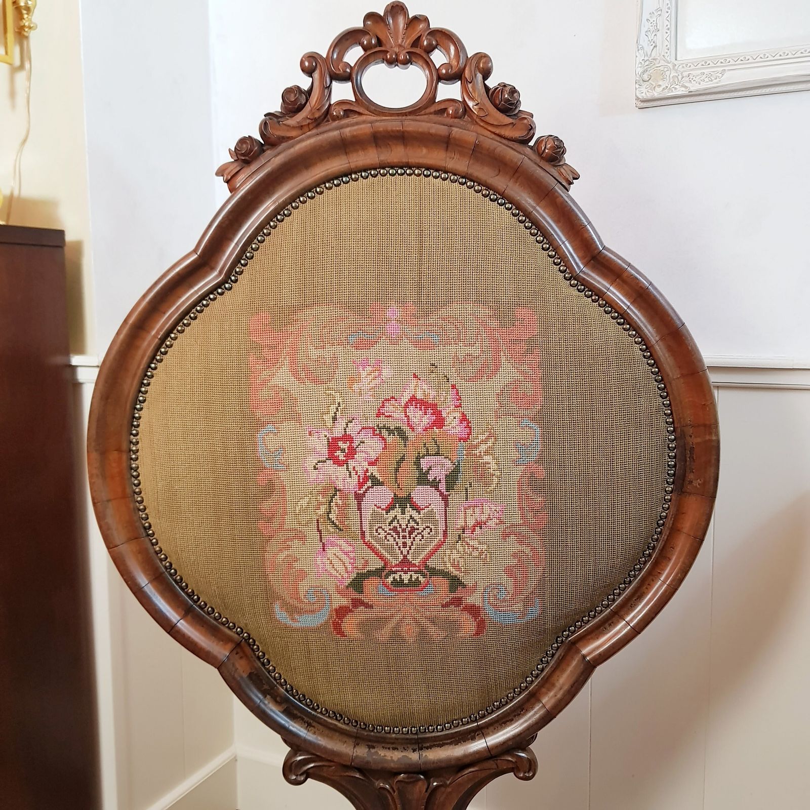 Antique French Tapestry Fire Screen, Victorian Period photo 592.0