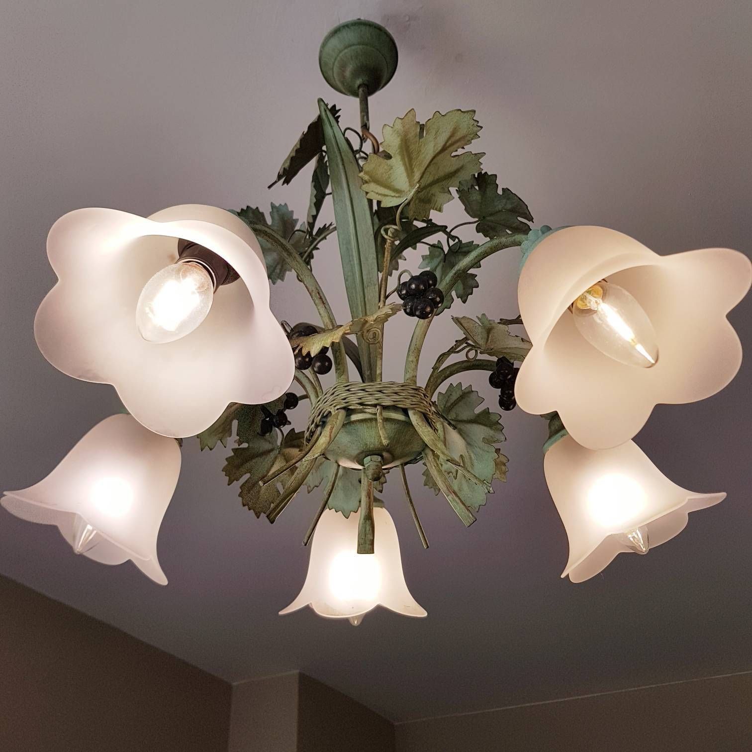 Tole Kroonluchter Hollywood Regency Stijl, Druiventros Plafondlamp, Binnenverlichting, Made In Italy photo vinterior