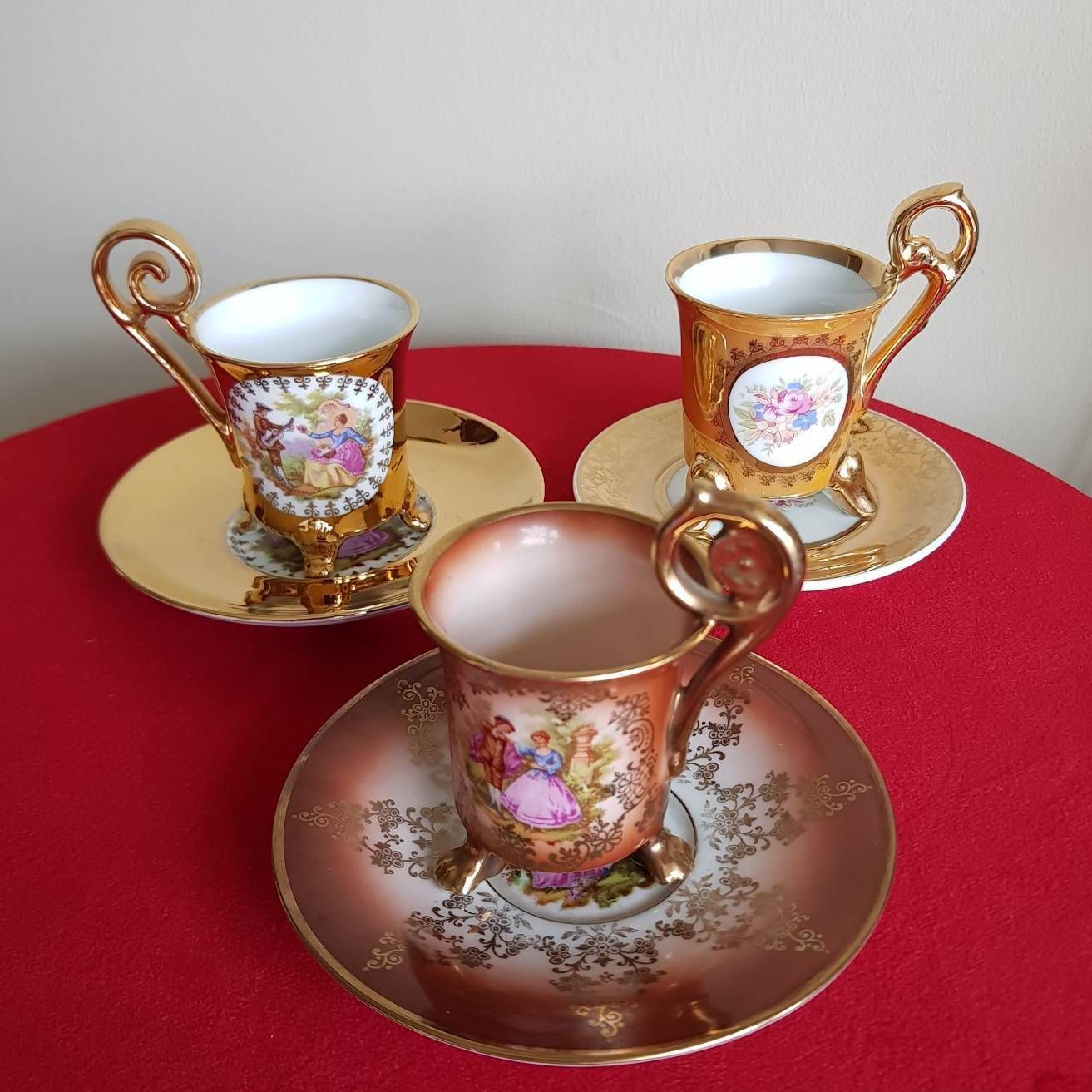 Vintage Porseleinen Set, Fragonard Taferelen, Fijn Porselein, Demitasse Kopje En Schotel, 4 Pootjes, 22 Karaat Goud, Cadeau Idee photo buy