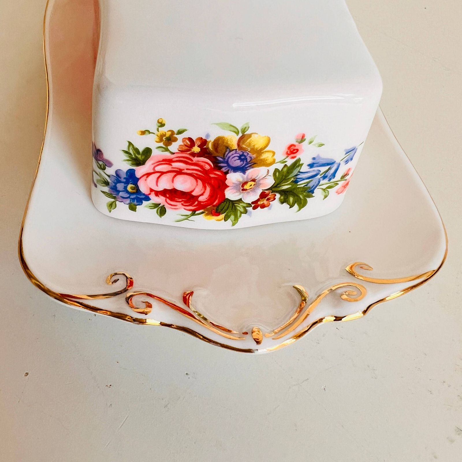 Rare Find! Royal Albert ‘Lady Carlyle’ Butter Dish With Lid, Vintage Crockery, 1st Quality, Made In England photo vinterior