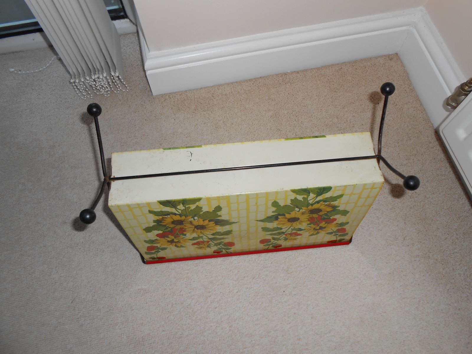 Vintage Metal Magazine Rack, 1950s photo 50.0