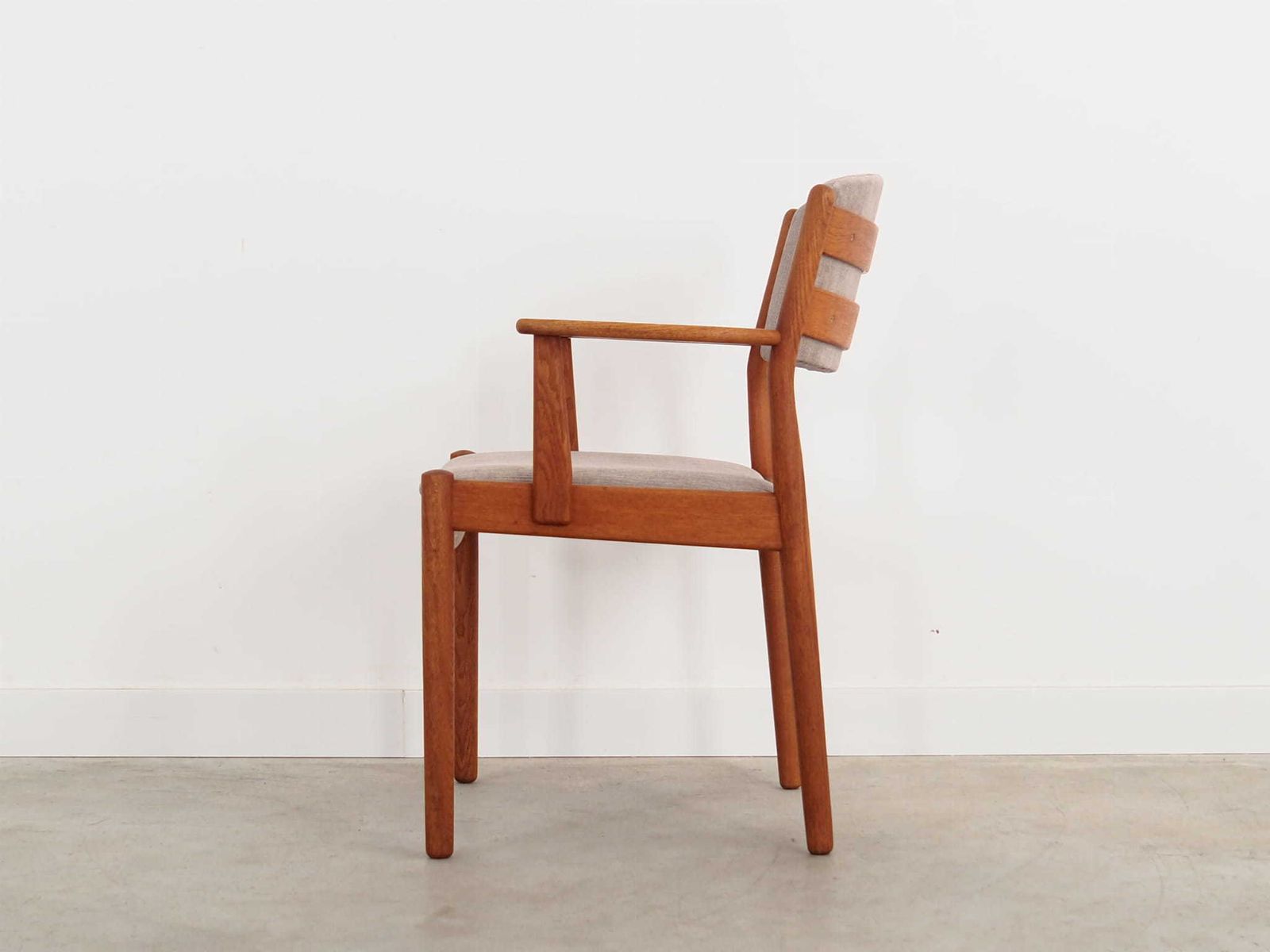 Oak Chair, Danish Design, 1960s, Designer: Poul M Volther, Manufacturing: Fdb photo for sale