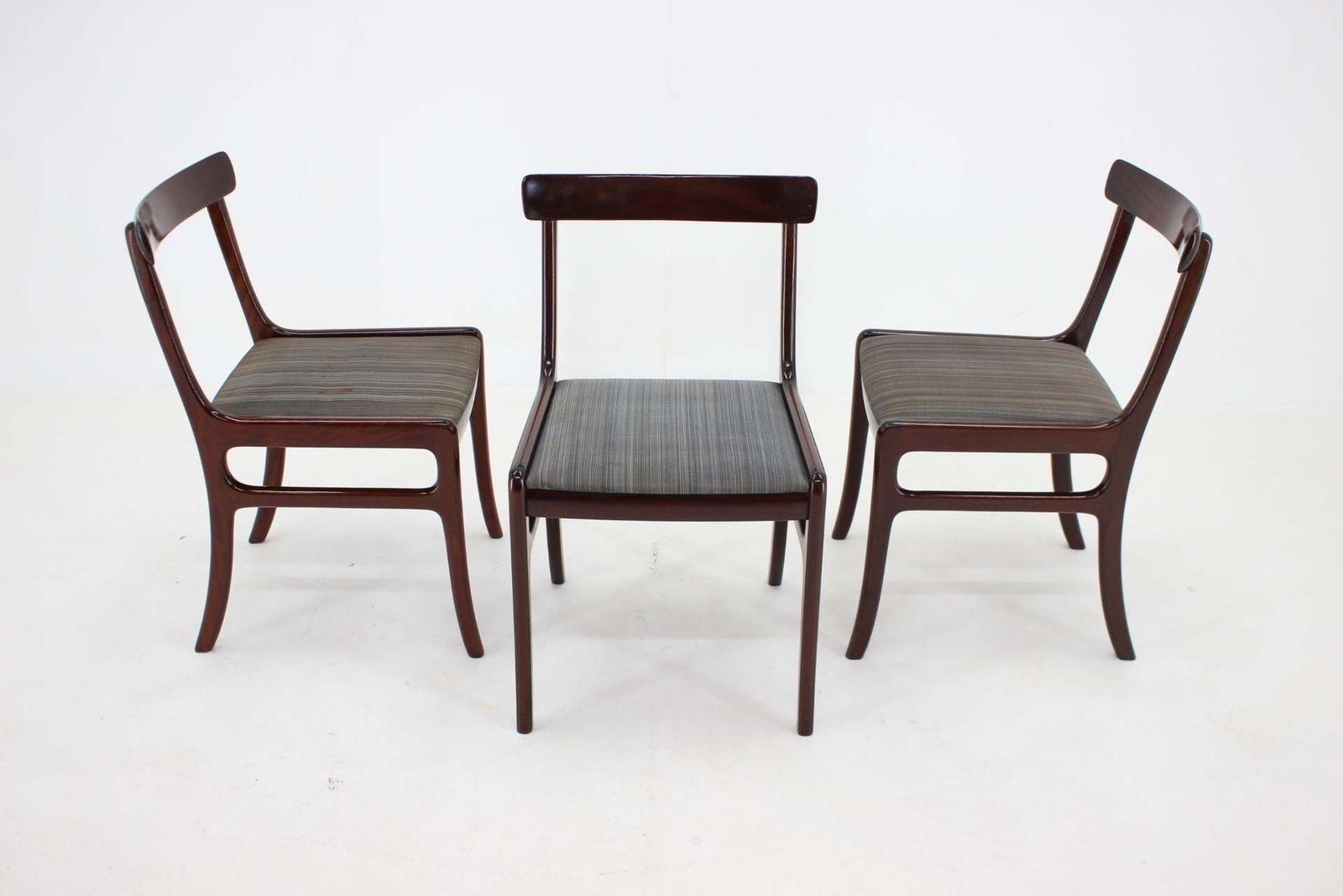 1950s Ole Wanscher Rungstedlund Chairs In Mahogany Denmark, Set Of 5 photo Furniture