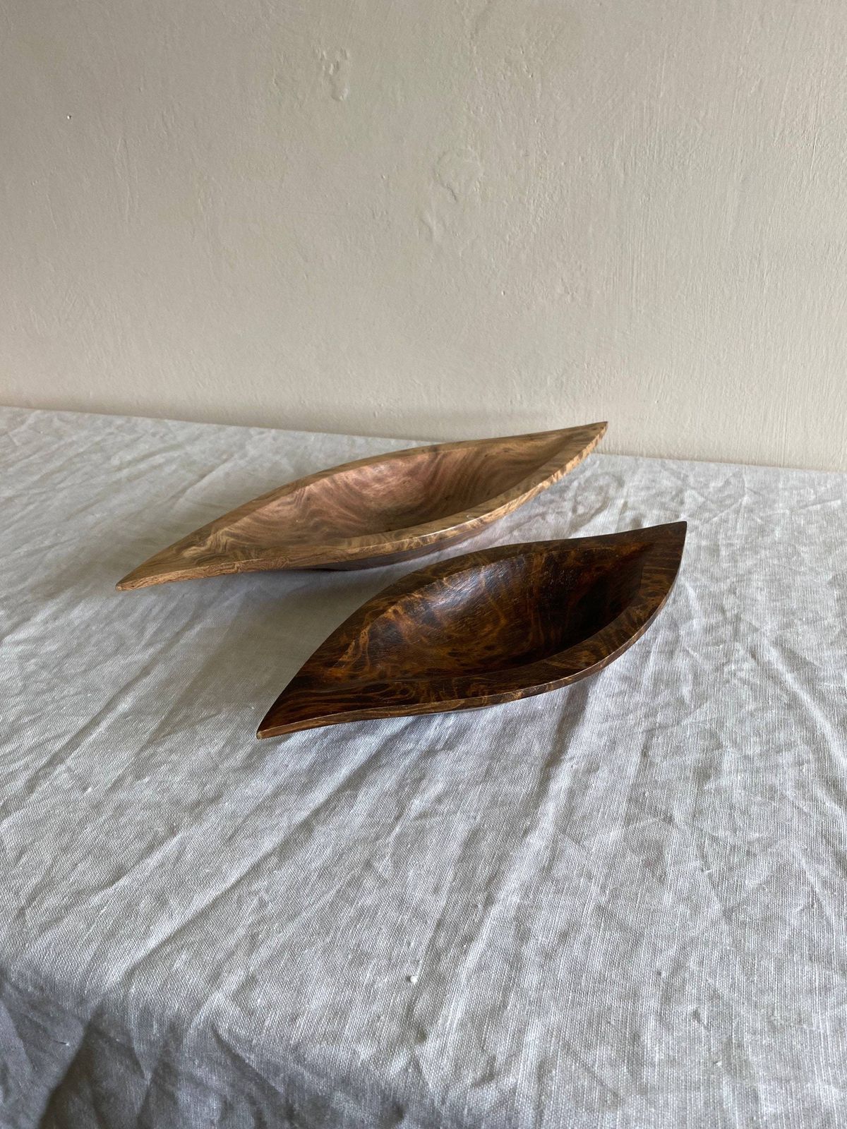 Mid Century Burr Wood Decorative Bowl / Curved Wooden Dish   Larger C.1970 photo Home Decor