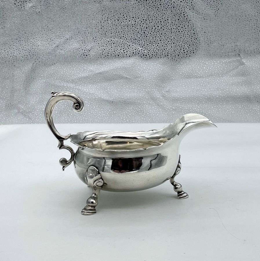 Mid 18th Century Antique George II Pair Silver Sauceboats London 1745 Henry Brind photo Home Decor