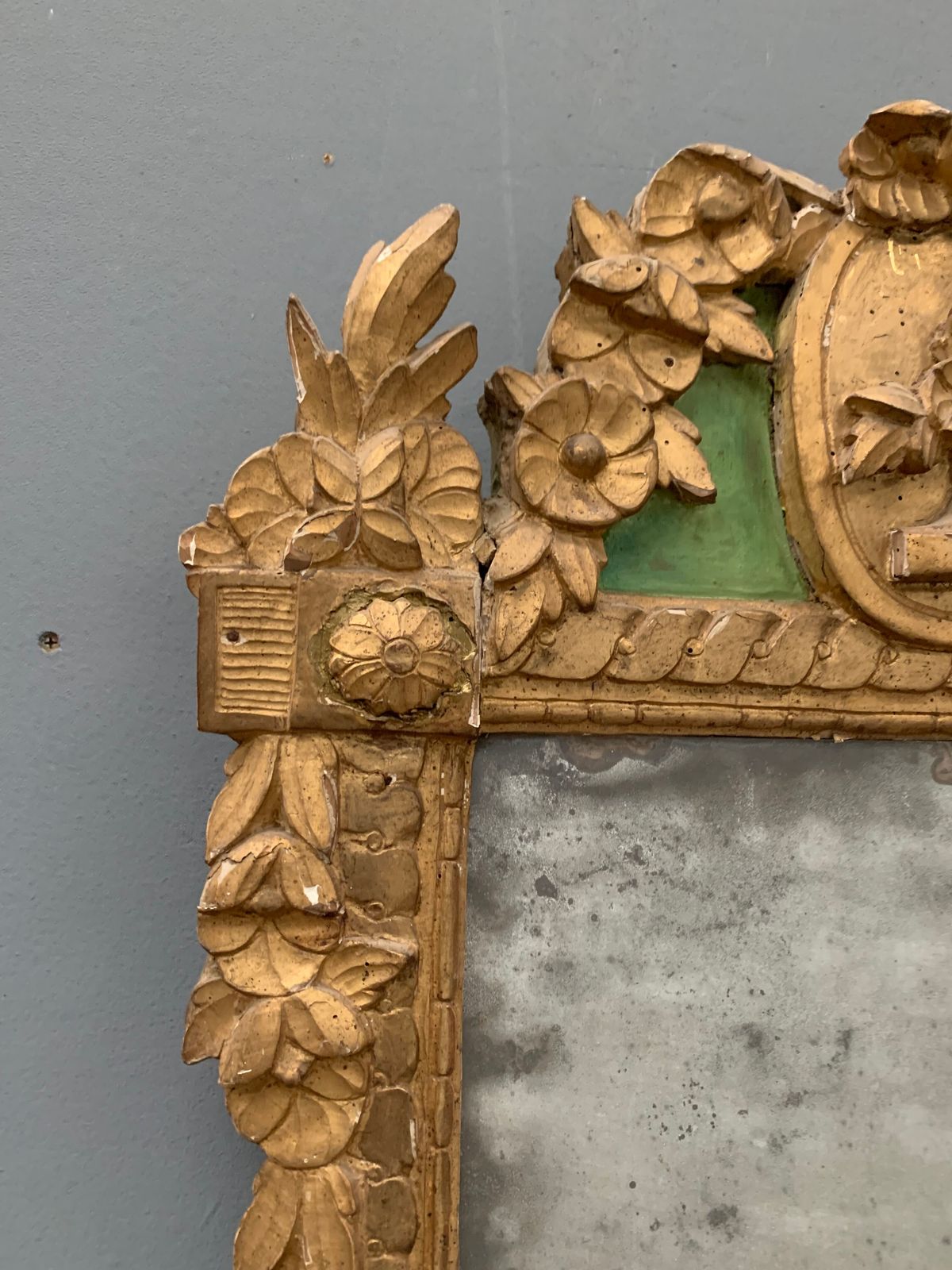 Louis XVI Period Mirror In Gilded Wood, 18th Century photo vinterior