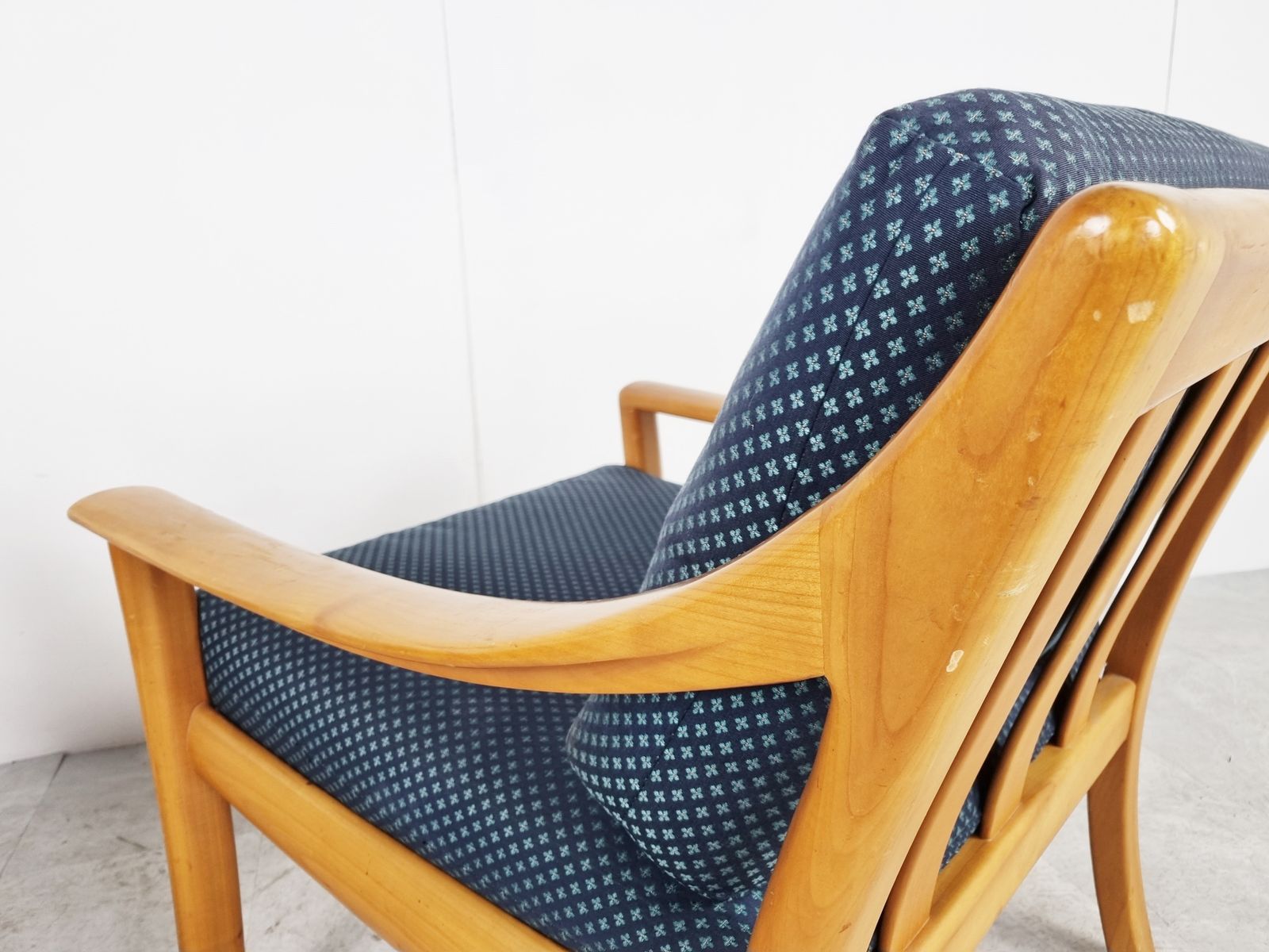 Pair Of Easy Chairs By Wilhelm Knoll, 1960s photo 1250.0
