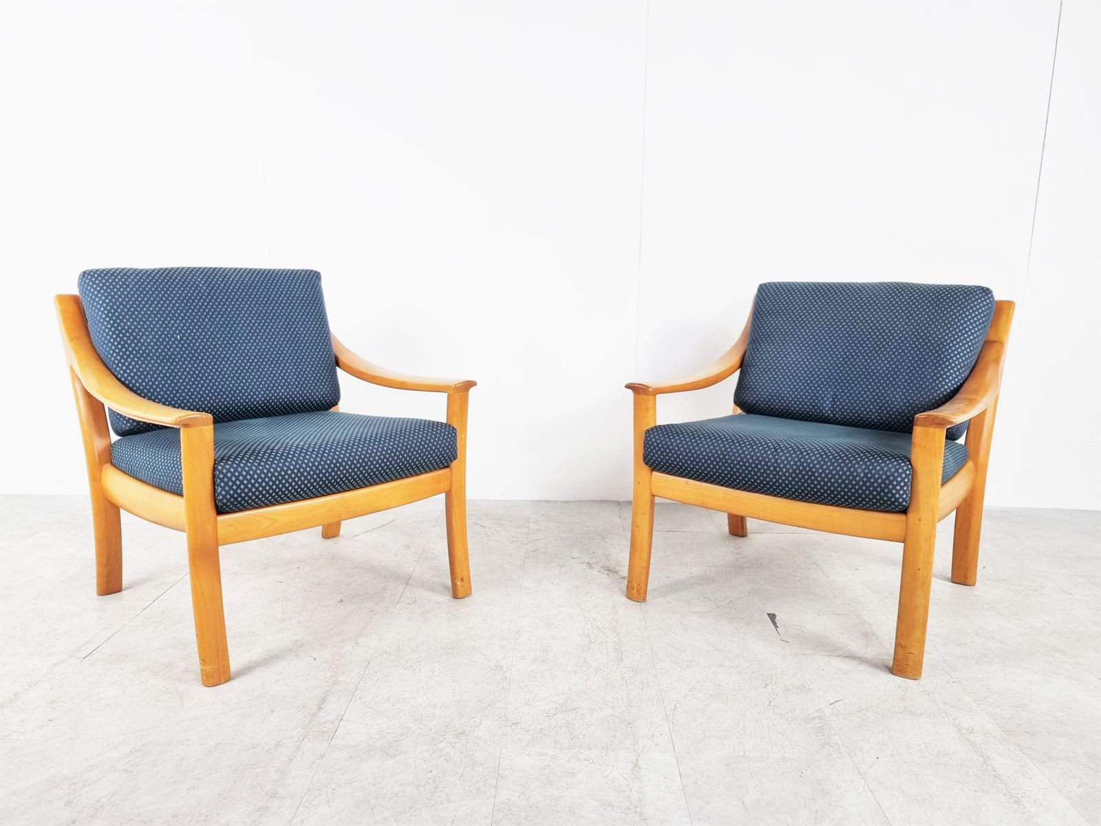 photo for sale Pair Of Easy Chairs By Wilhelm Knoll, 1960s
