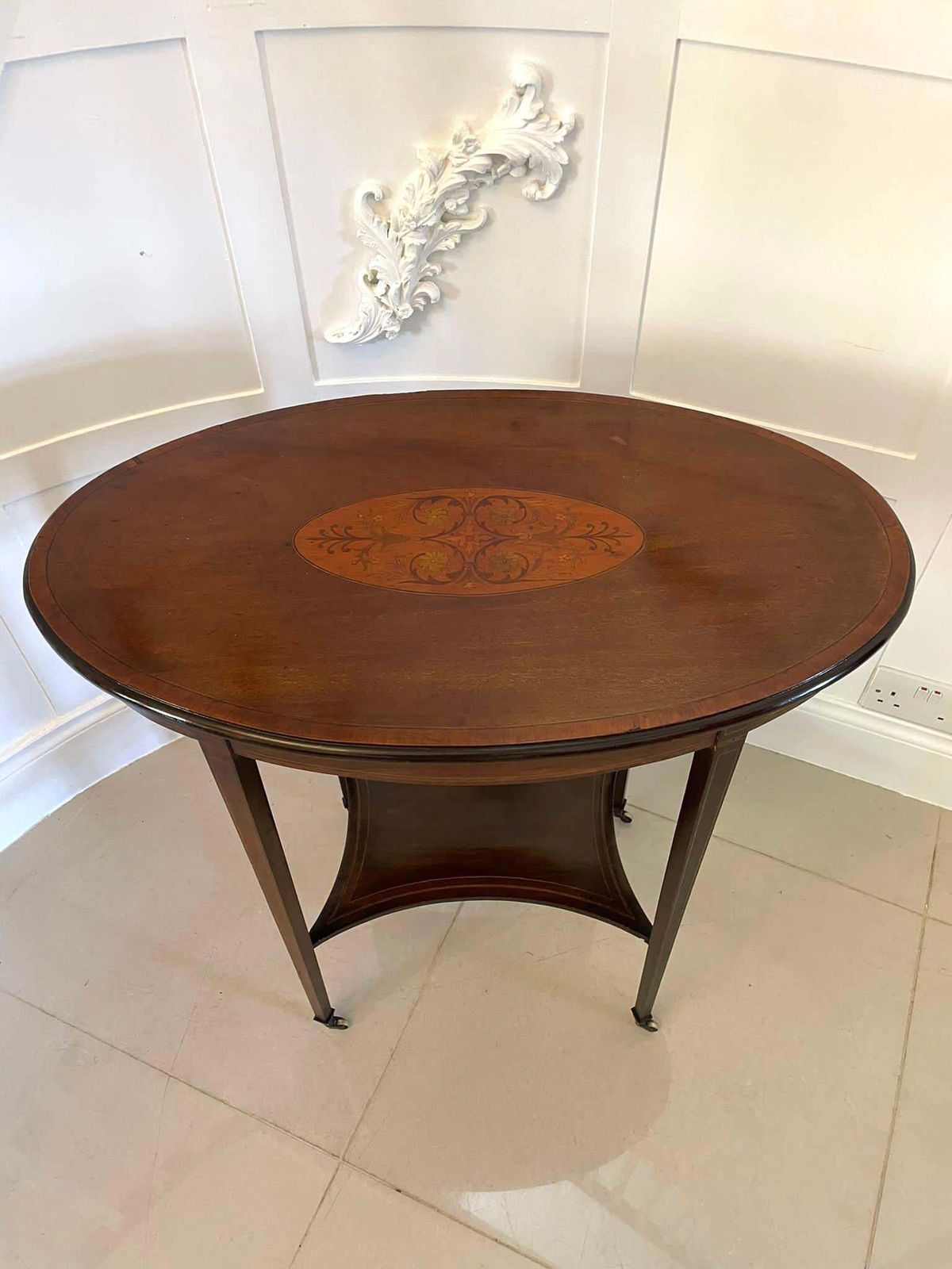 Antique Edwardian Oval Quality Mahogany Inlaid Lamp Table photo for sale