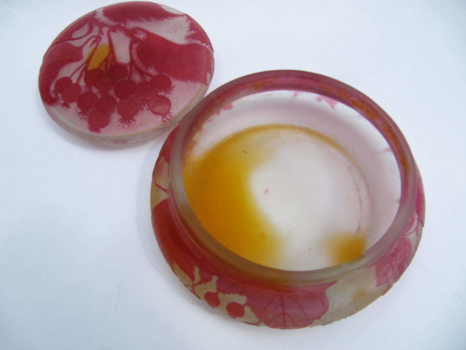 Emile Gallé Art Nouveau Art Glass Bowl And Cover Decorated With Berries And Leaves photo for sale