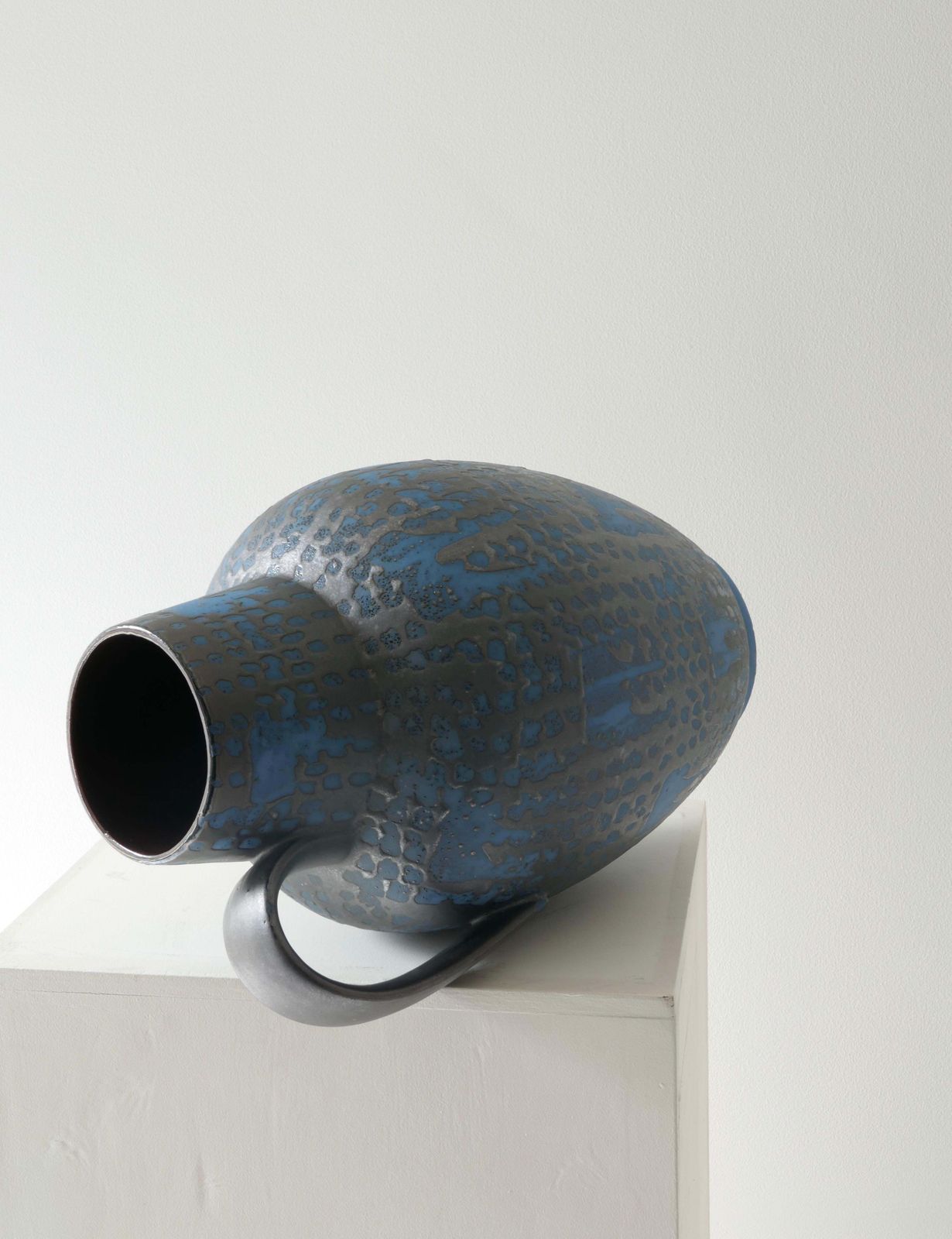 Large Ceramic Graphite And Blue Vase, West Germany 1970's photo 470.0