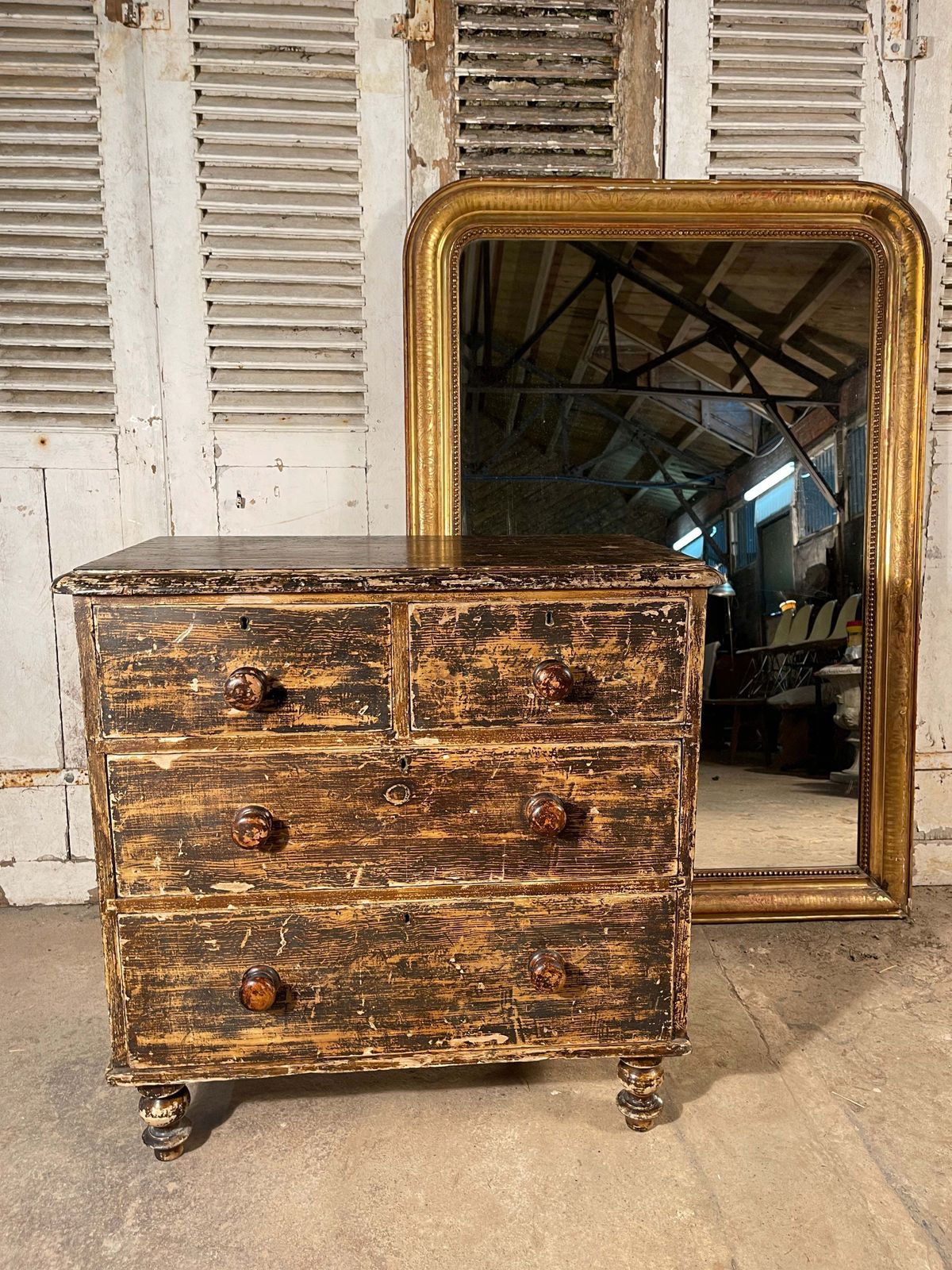A Beautiful Antique Original Georgian Provincial Chest Of Drawers Circa 1830 photo buy
