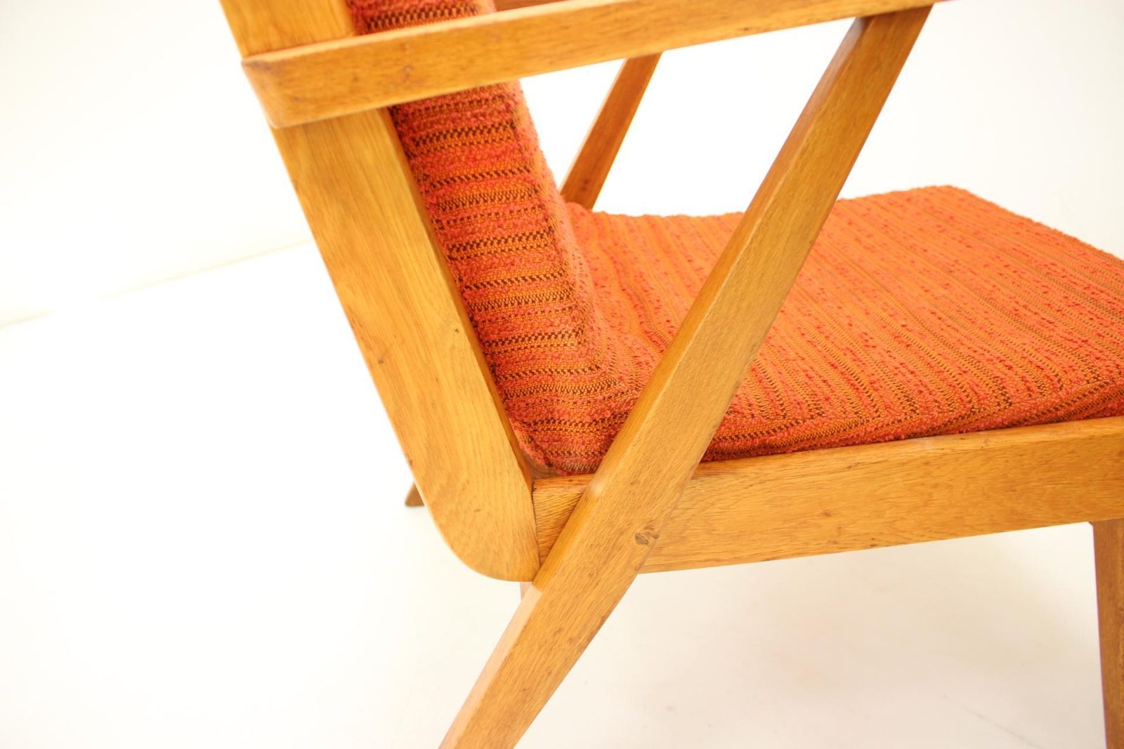 photo vinterior 1960s Pair Of Armchairs  Czechoslovakia