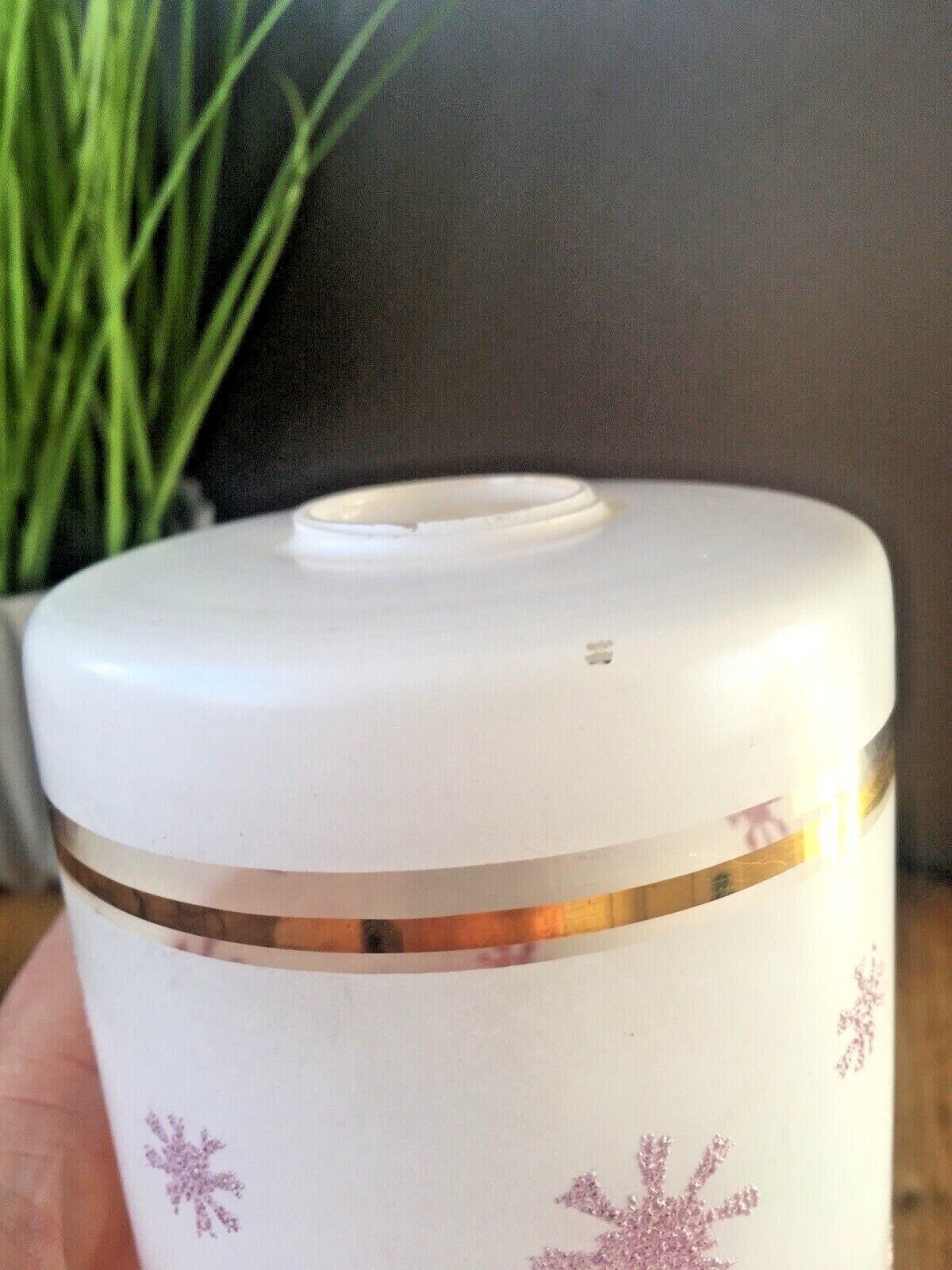 photo furniture Retro 70's White & Pink Sugar Frosted Sun Snowflake Light Lamp Shade Vintage 60s