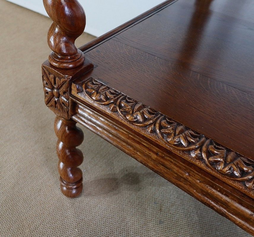 photo vintage Important Lectern In Solid Oak, Louis XIII Style, Late 19th Century