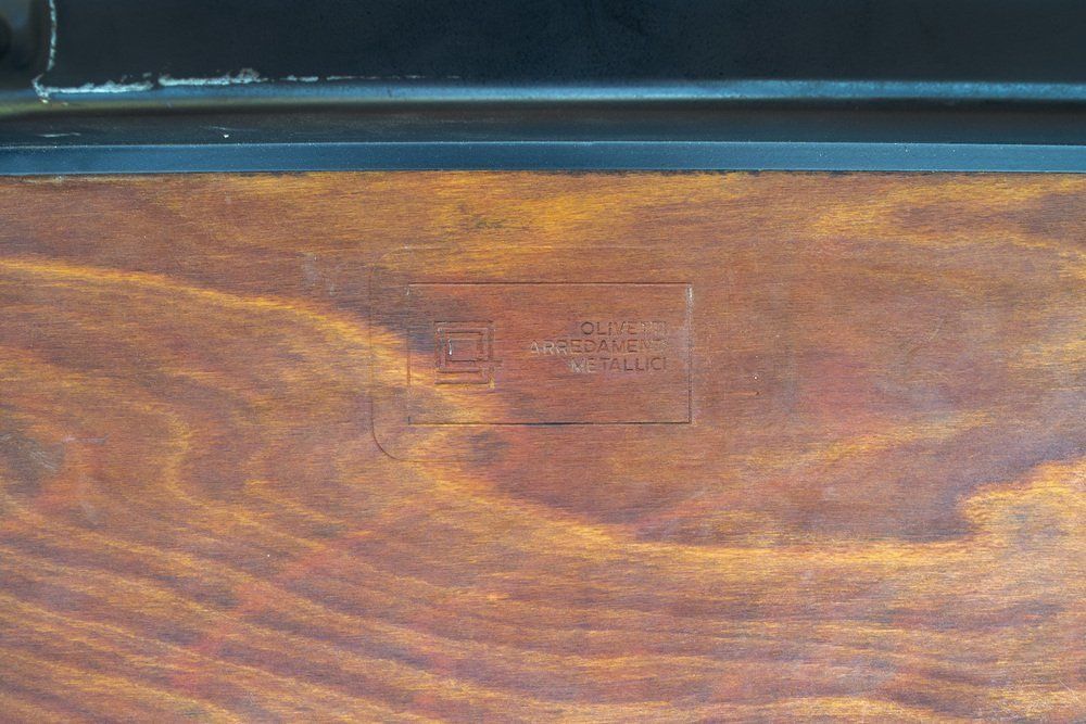1996.8 Arco Series Bureau Met Lade Van Bbpr Voor Olivetti Synthesis, Ca. Jaren 1960 photo
