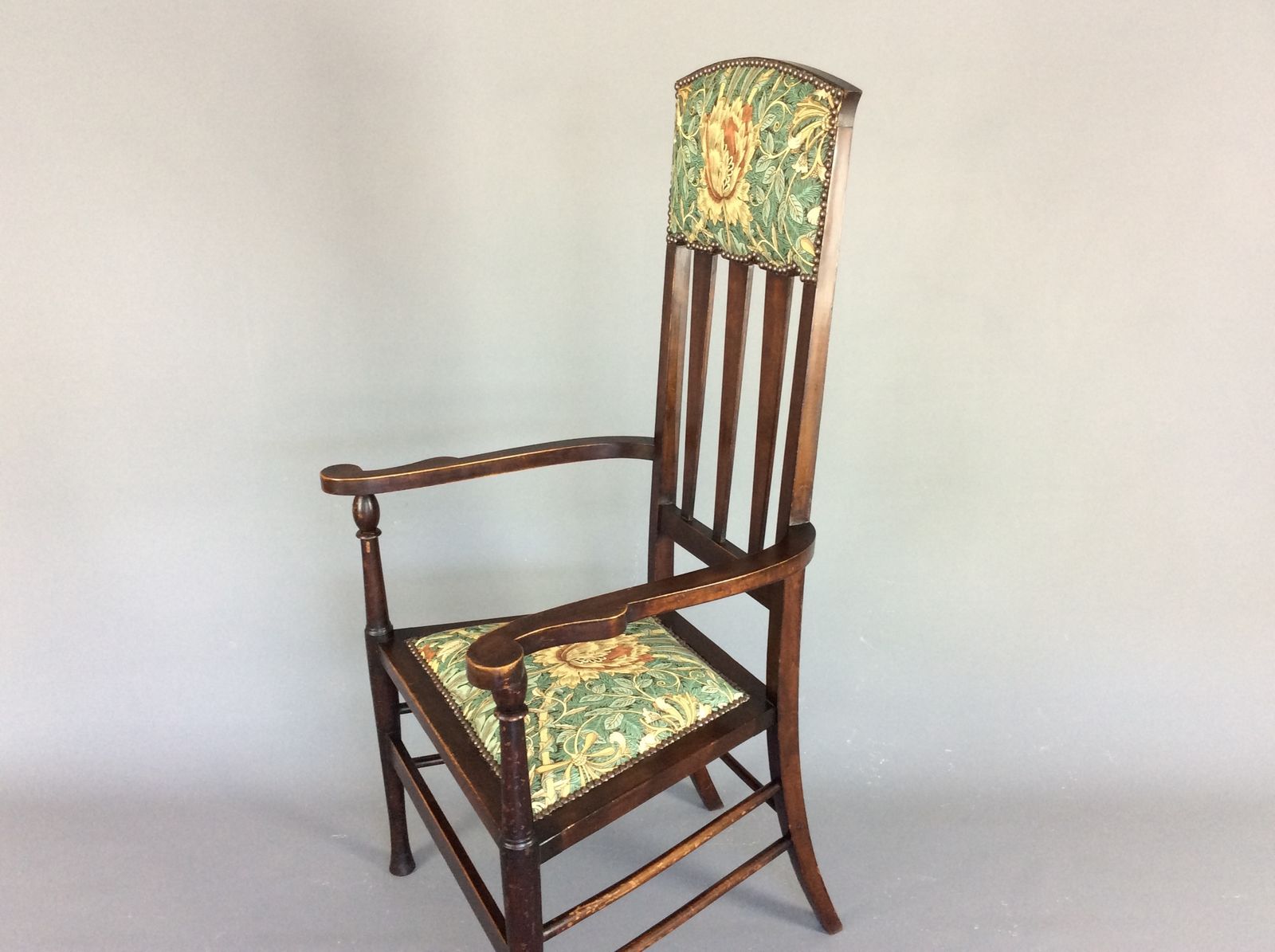 Arts And Crafts Armchair, 1900's photo vinterior