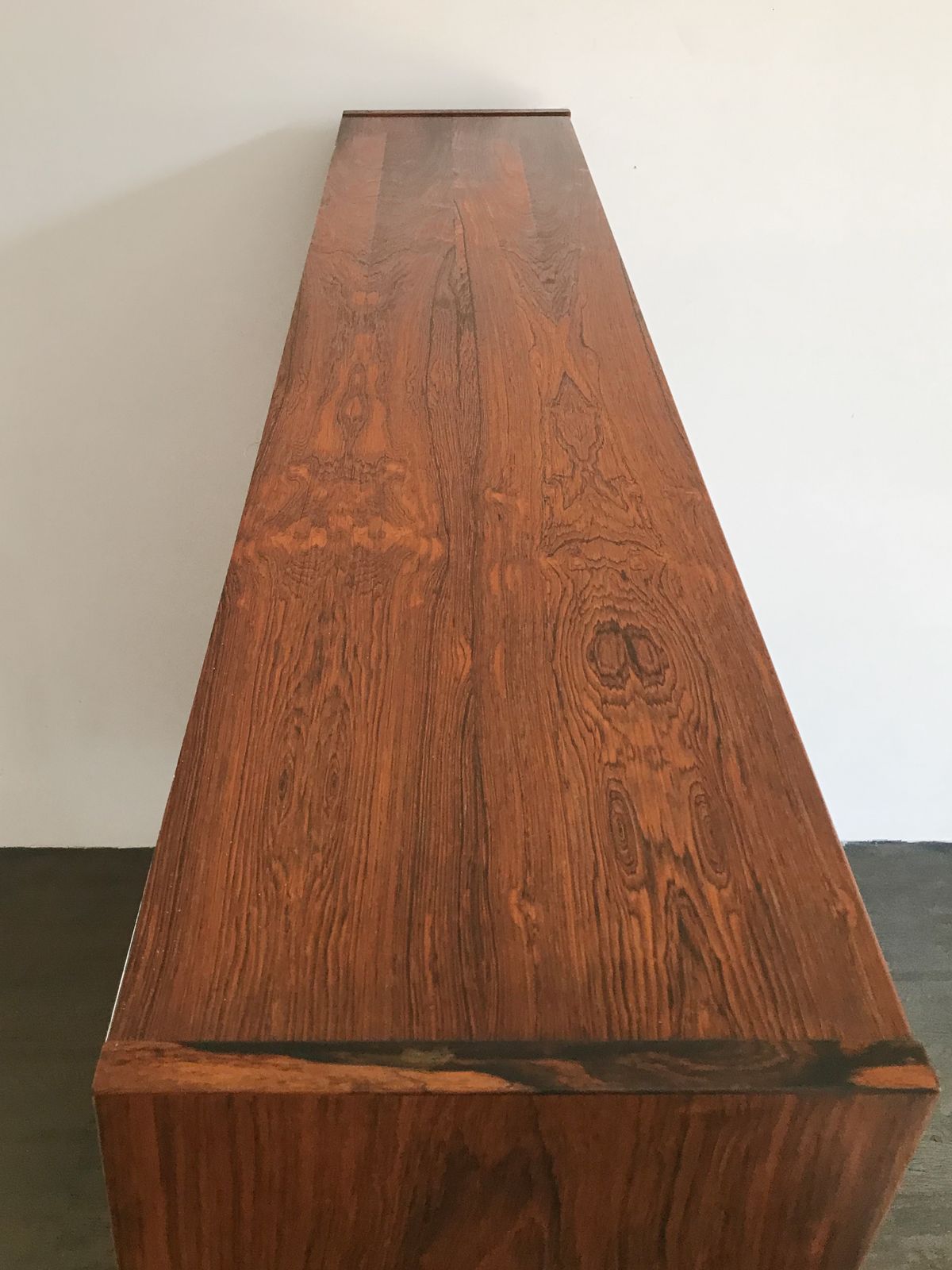 photo vinterior Poul Hundevad Scandinavian Rosewood Bookcase, Denmark 1960s