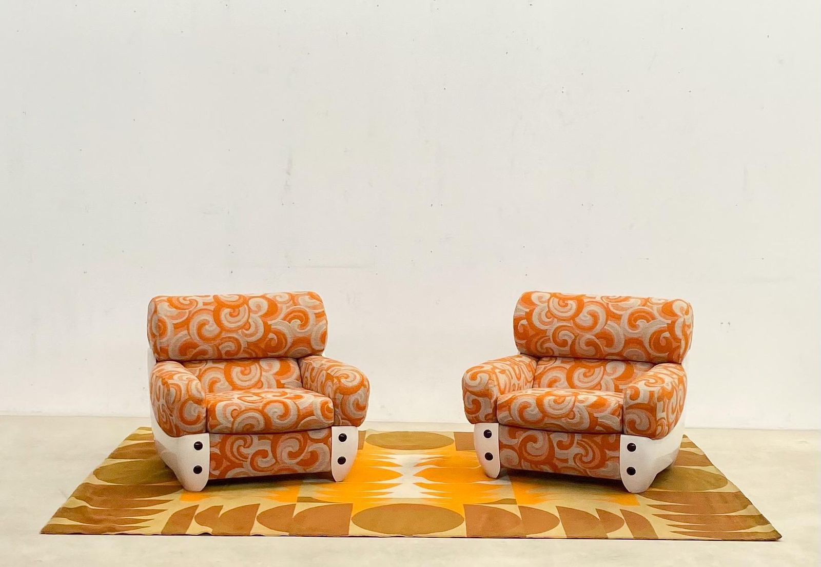 Mid Century Modern Pair Of Orange Armchairs, Italy, 1970s   Original Upholstery photo Furniture