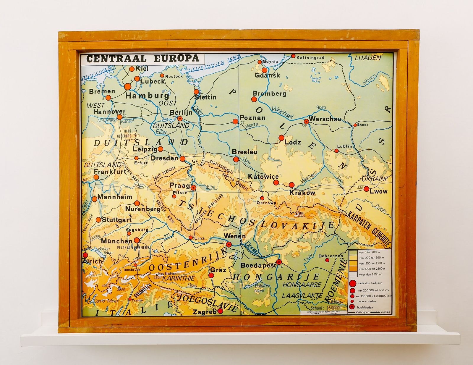 Original Vintage Flemish Educational School Central Europe Map Germany Geography Beautiful Rare