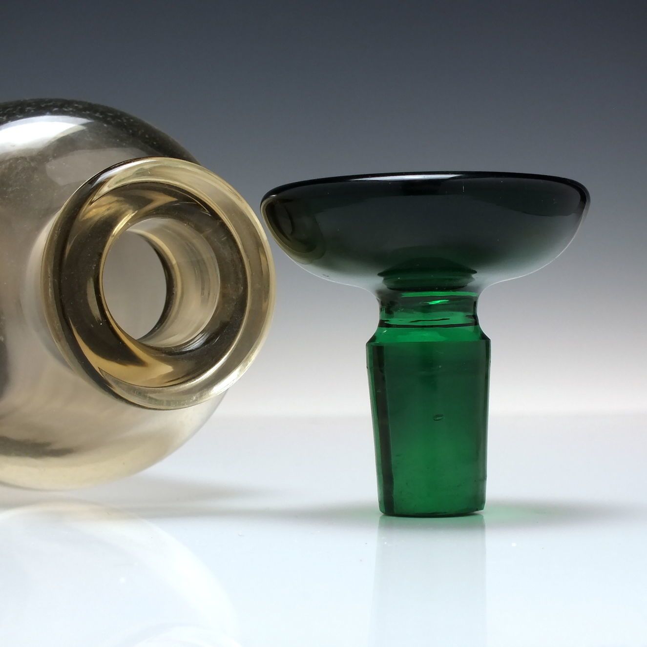 Swedish Vicke Lindstrand For Kosta Glass Decanter C1960 photo Home Decor