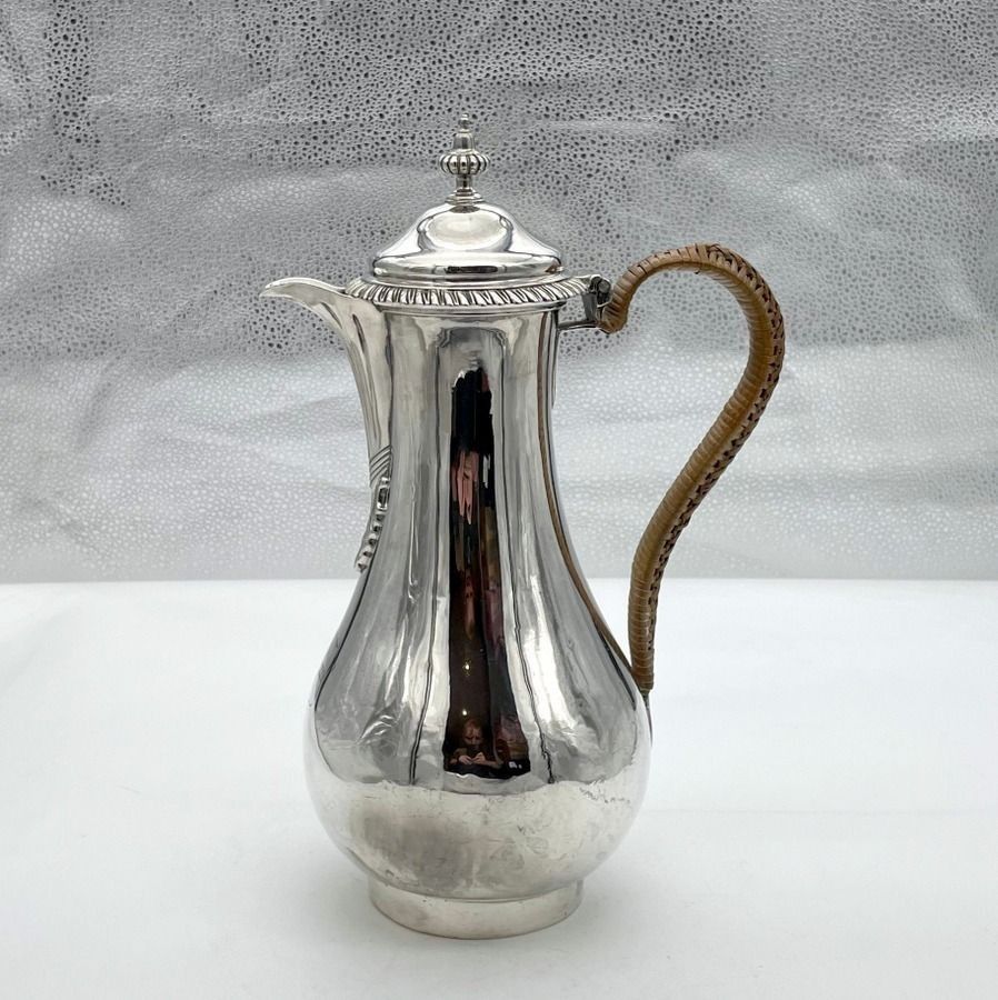Mid 18th Century Antique George II Silver Coffee Jug London 1759 Augustin Le Sage photo vinterior